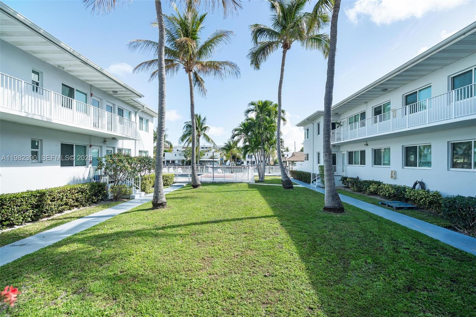 7207 Bay Dr #11 Miami Beach, FL 33141