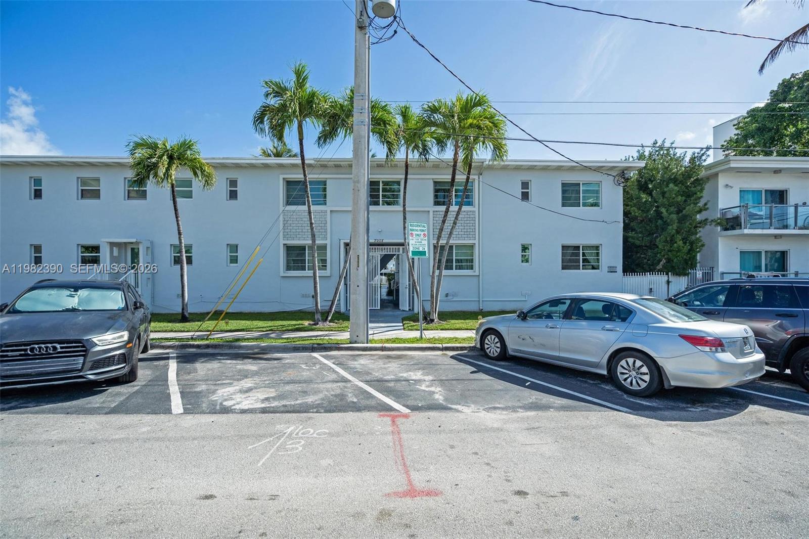 7207 Bay Dr #11 Miami Beach, FL 33141