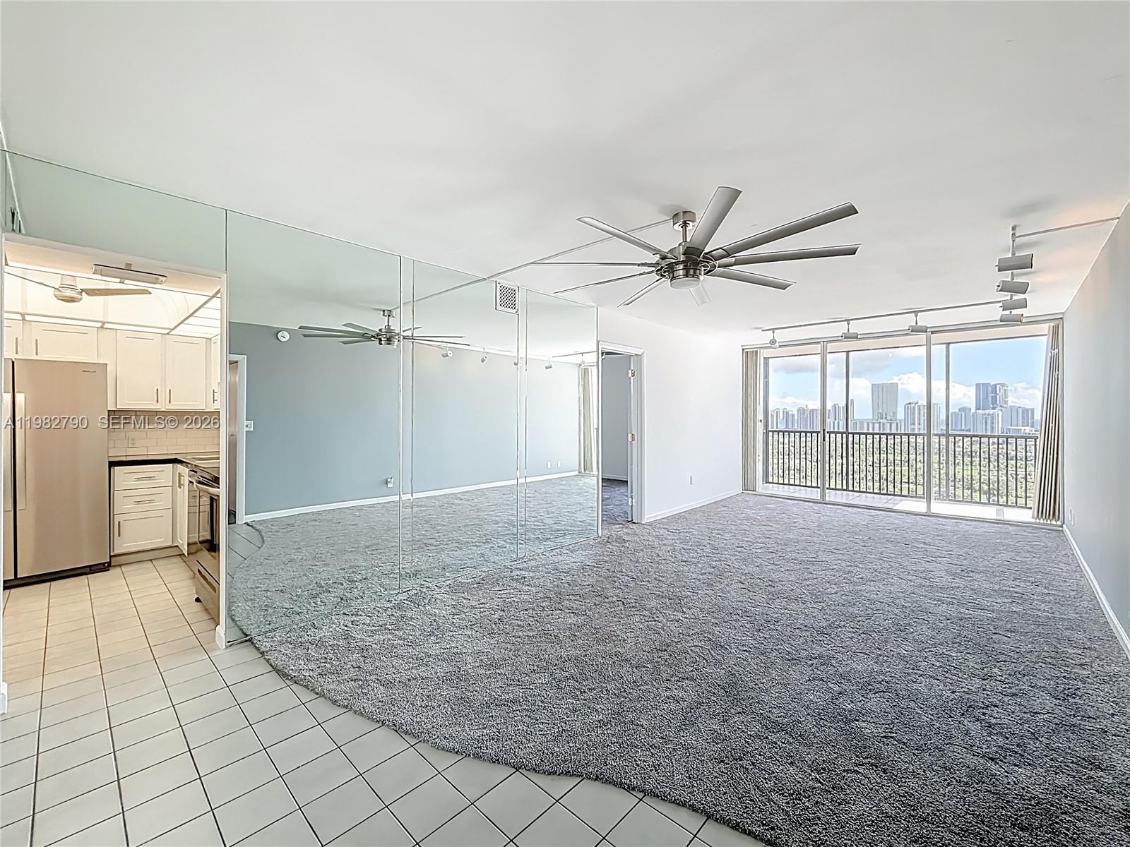 20301 W Country Clb Dr #2428 Aventura, FL 33180