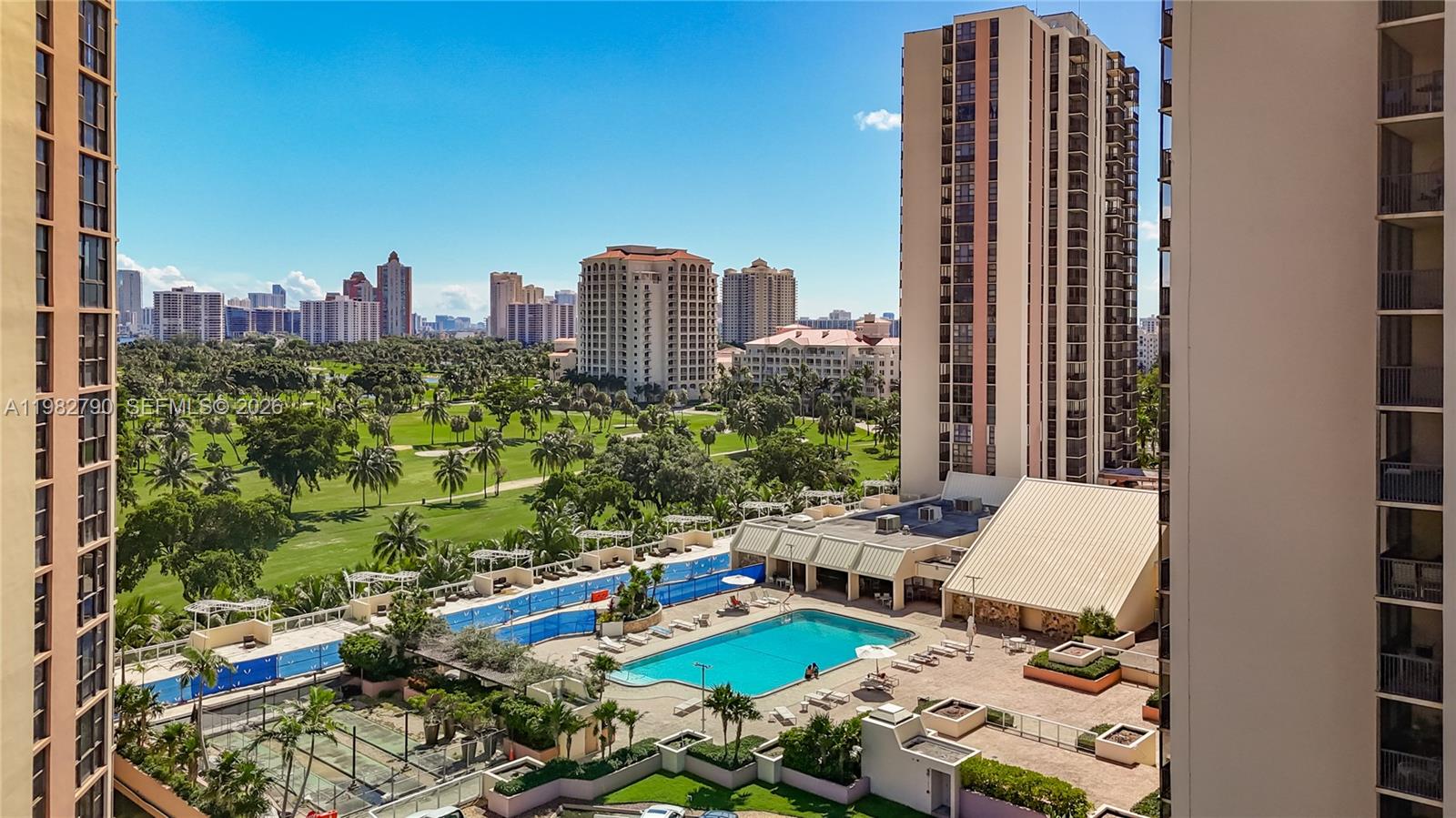 20301 W Country Clb Dr #2428 Aventura, FL 33180