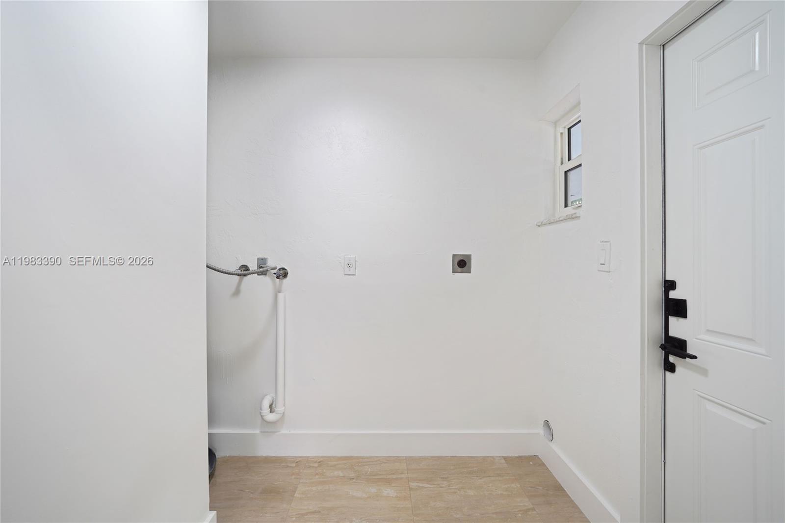 Undisclosed Address Miami, FL 33135