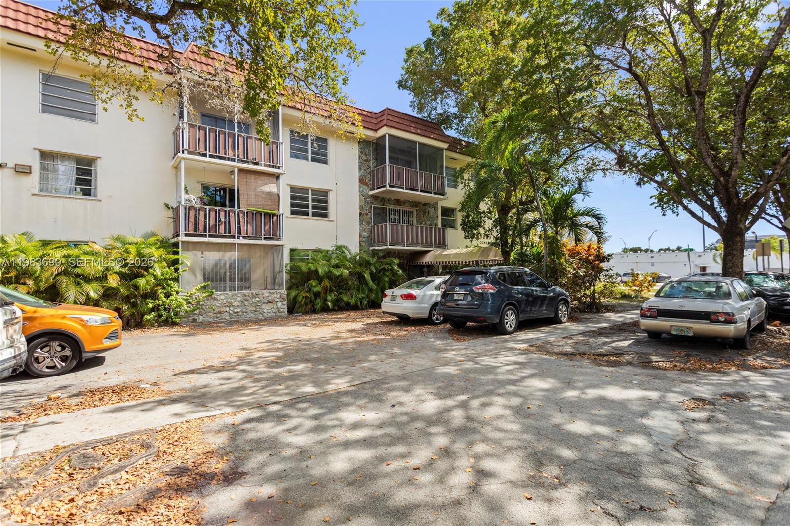 13655 NE 10th Aveue #304