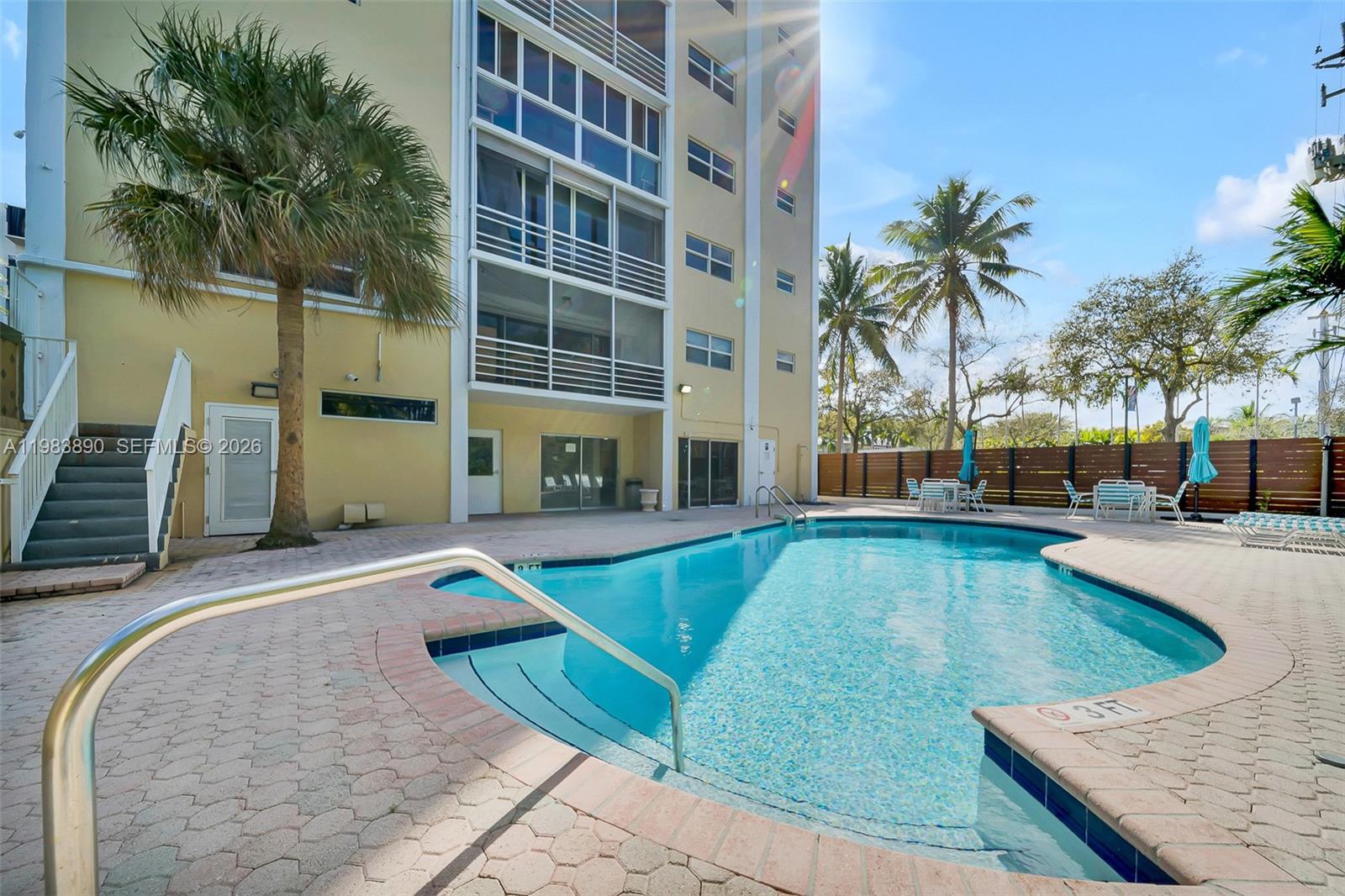 555 Crandon Blvd #53 Key Biscayne, FL 33149