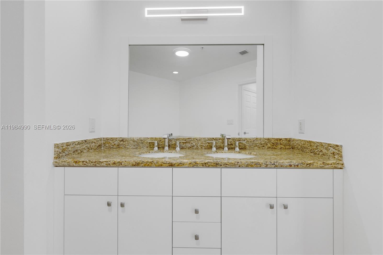 3001 NE 185th St #317 Aventura, FL 33180