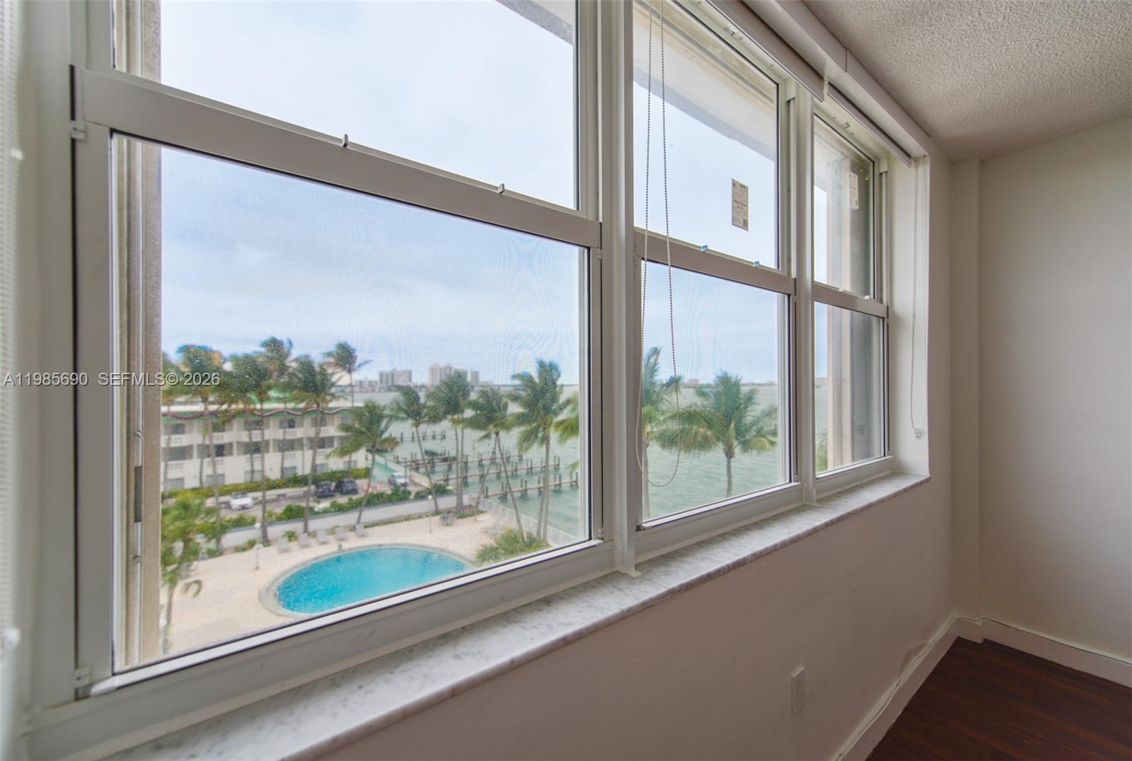 1865 N 79th St Cswy #5H North Bay Village, FL 33141