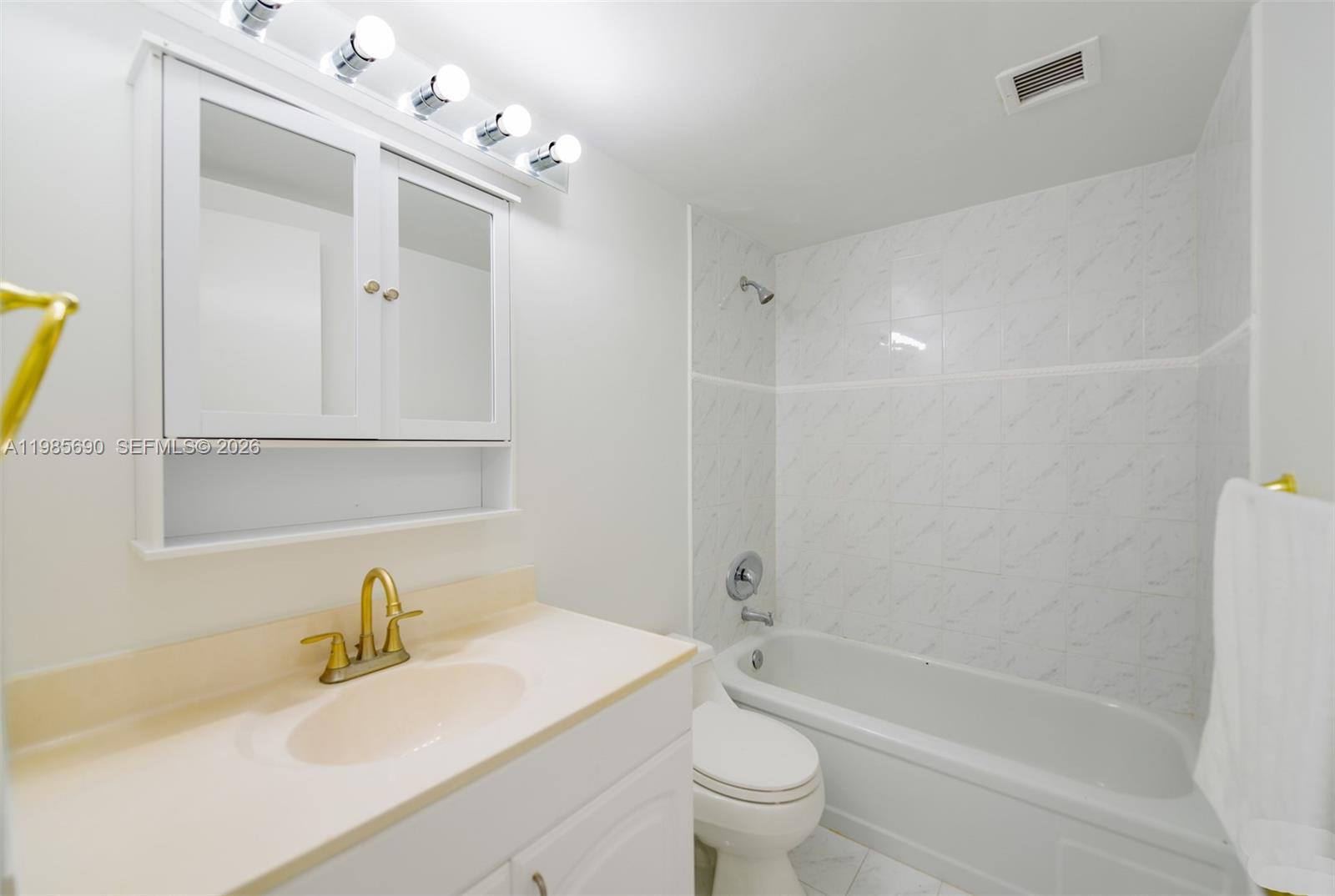 1865 N 79th St Cswy #5H North Bay Village, FL 33141