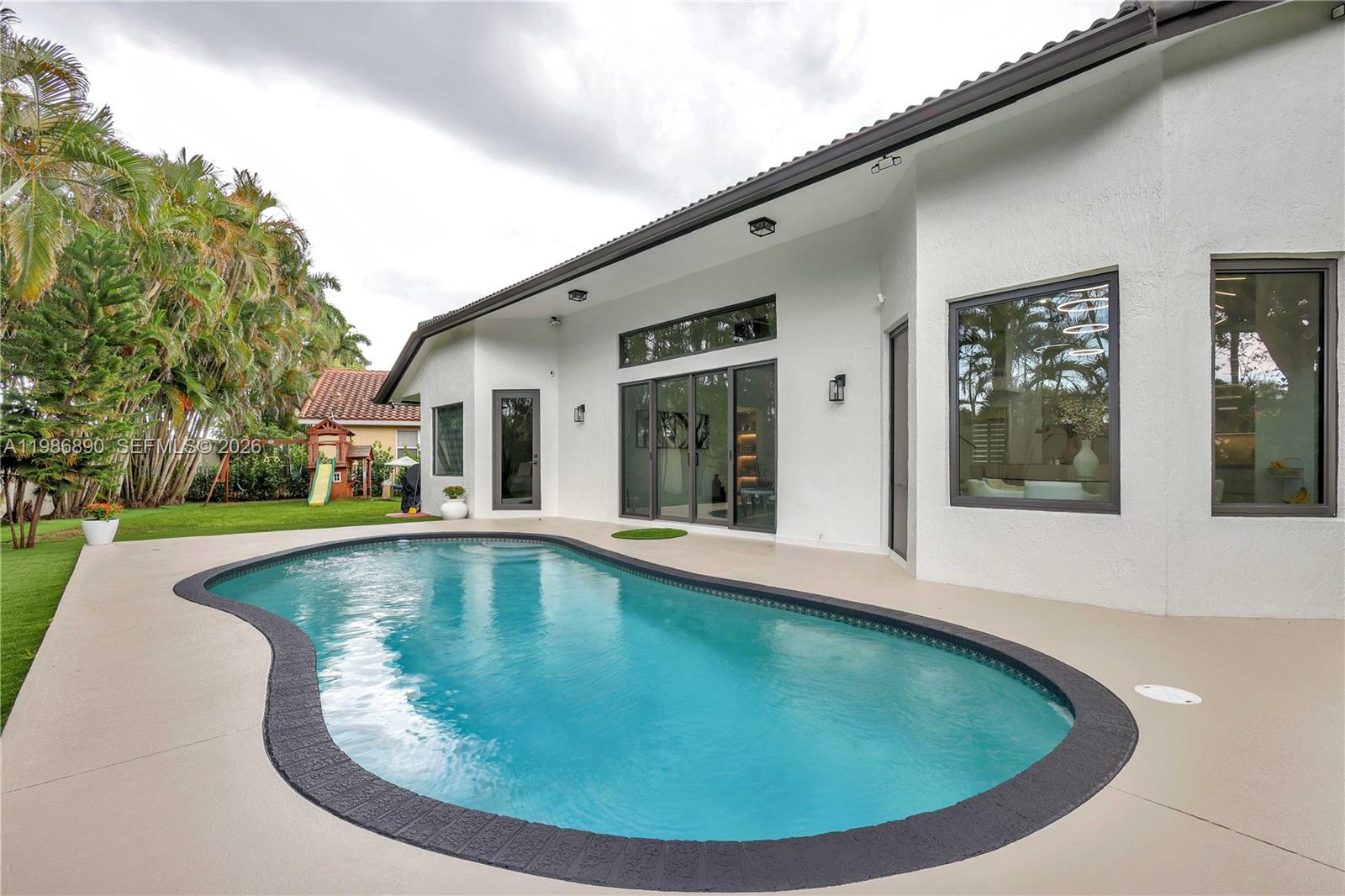 10081 Umberland Pl Boca Raton, FL 33428