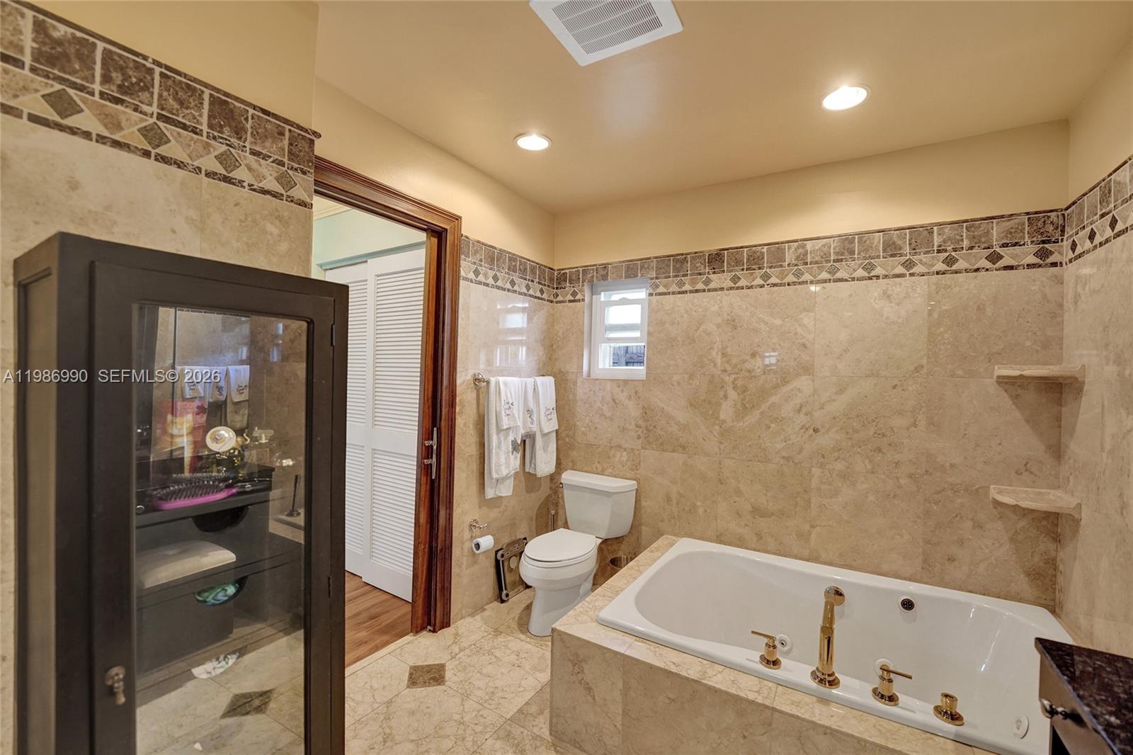 1446 Nautilus Isle Dania Beach, FL 33004