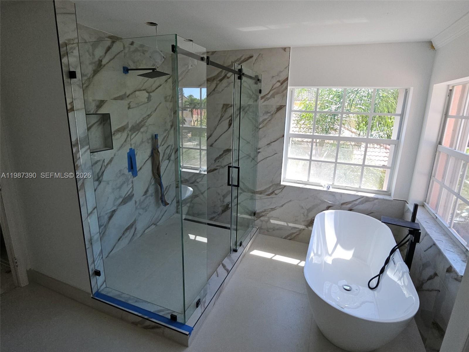 12425 NW 54th Ct Coral Springs, FL 33076