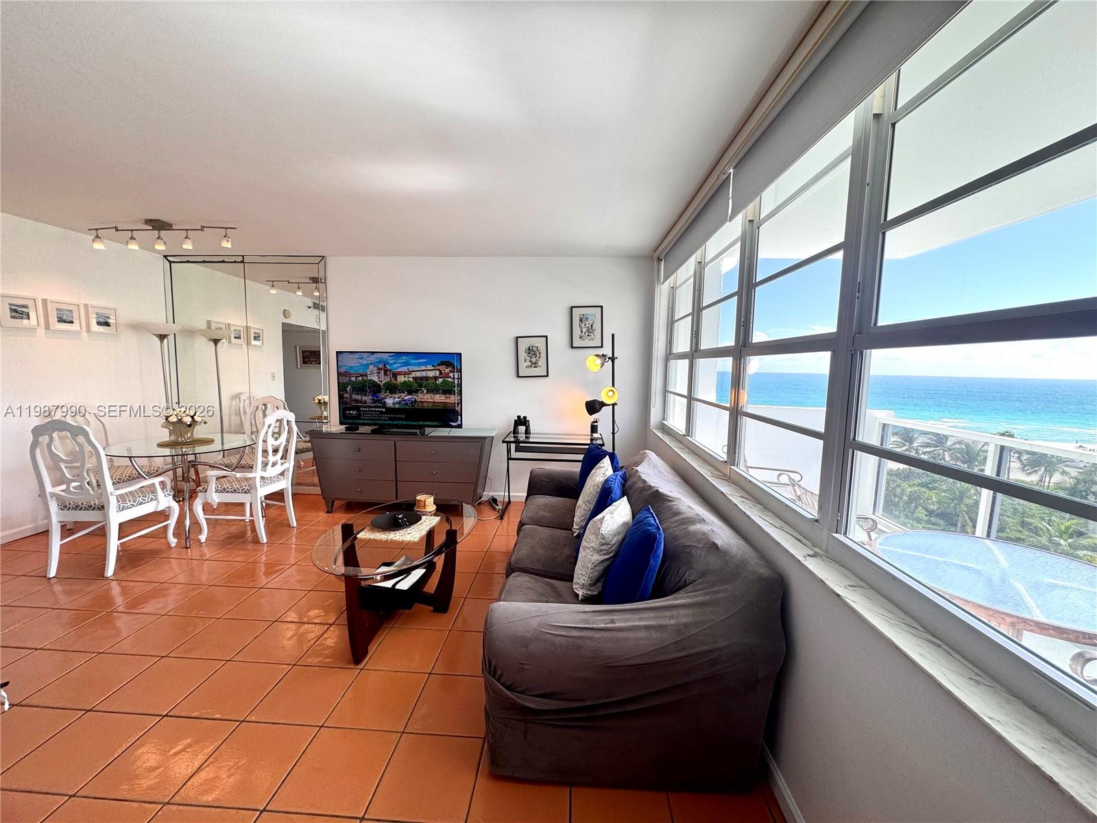 image The Decoplage11