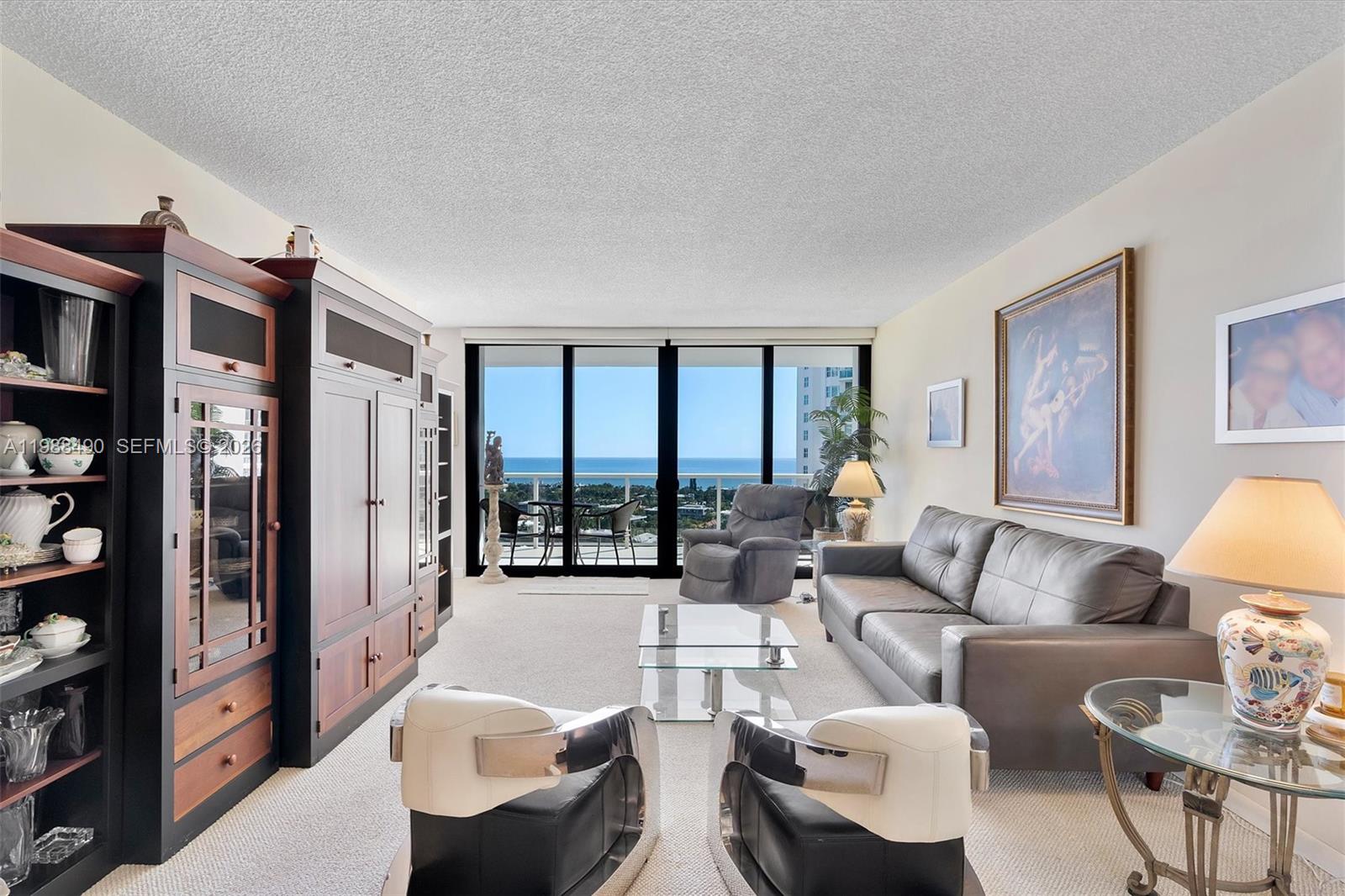 image Hamptons West9