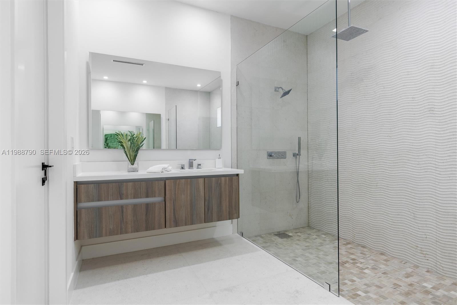 8230 SW 193rd Ter Cutler Bay, FL 33157