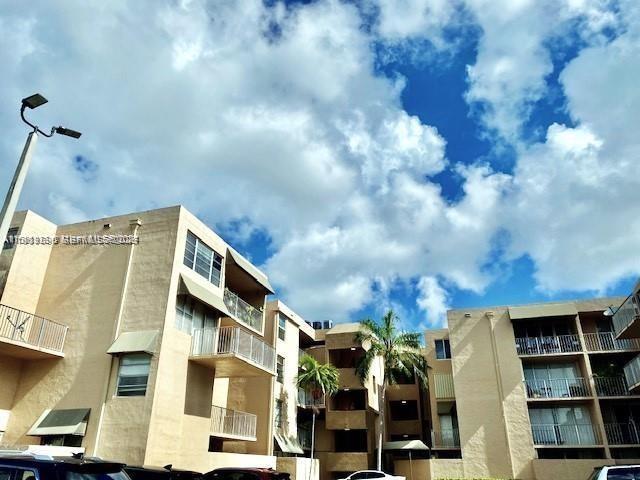 10801 SW 109th Ct #D103