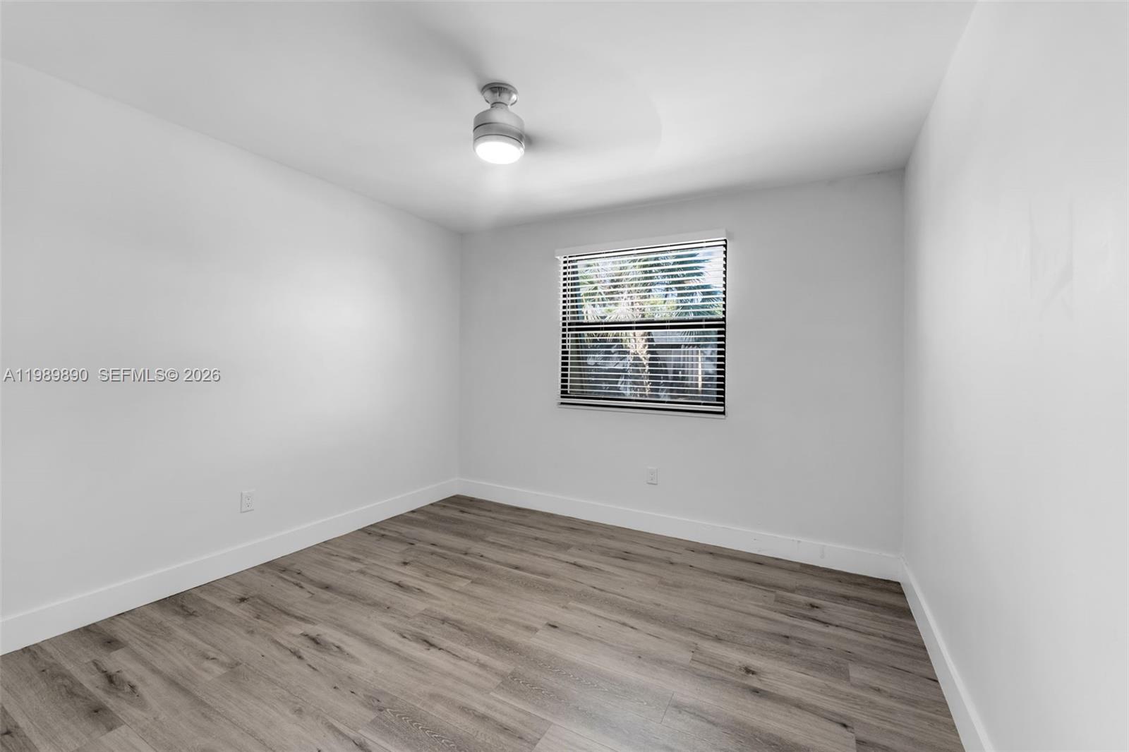 14210 SW 94th Cir Ln #104-35 Miami, FL 33186