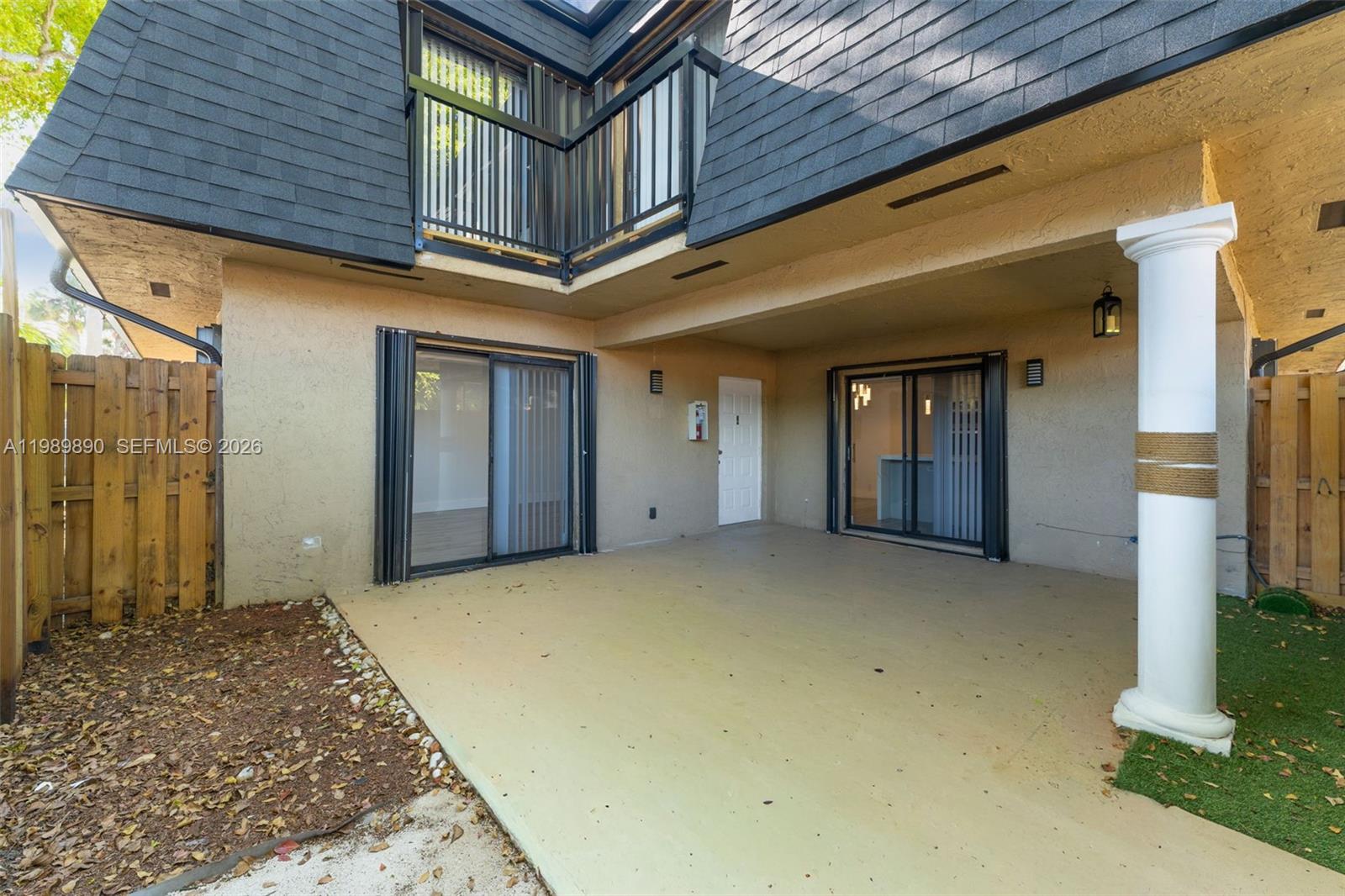 14210 SW 94th Cir Ln #104-35 Miami, FL 33186