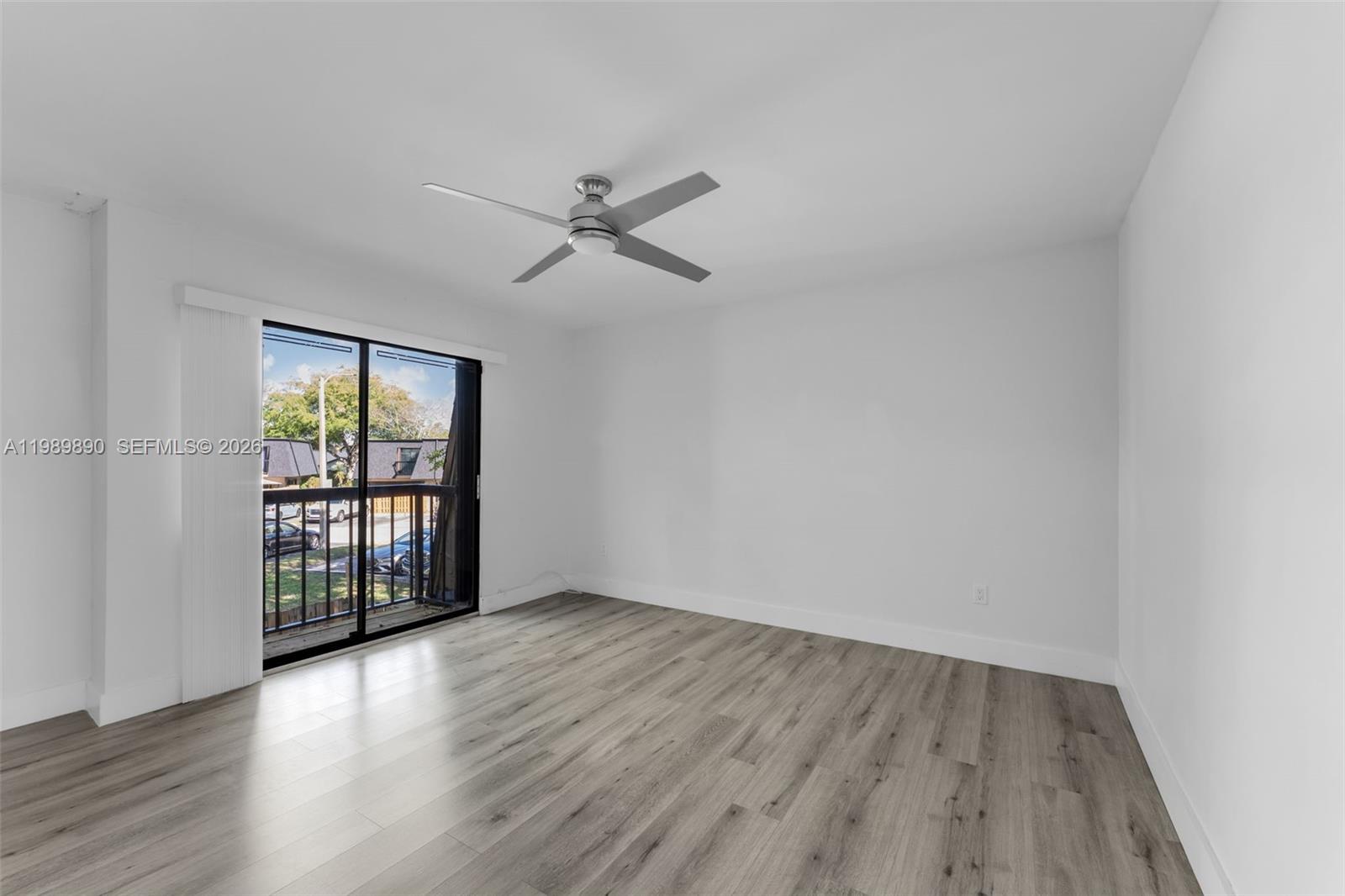 14210 SW 94th Cir Ln #104-35 Miami, FL 33186