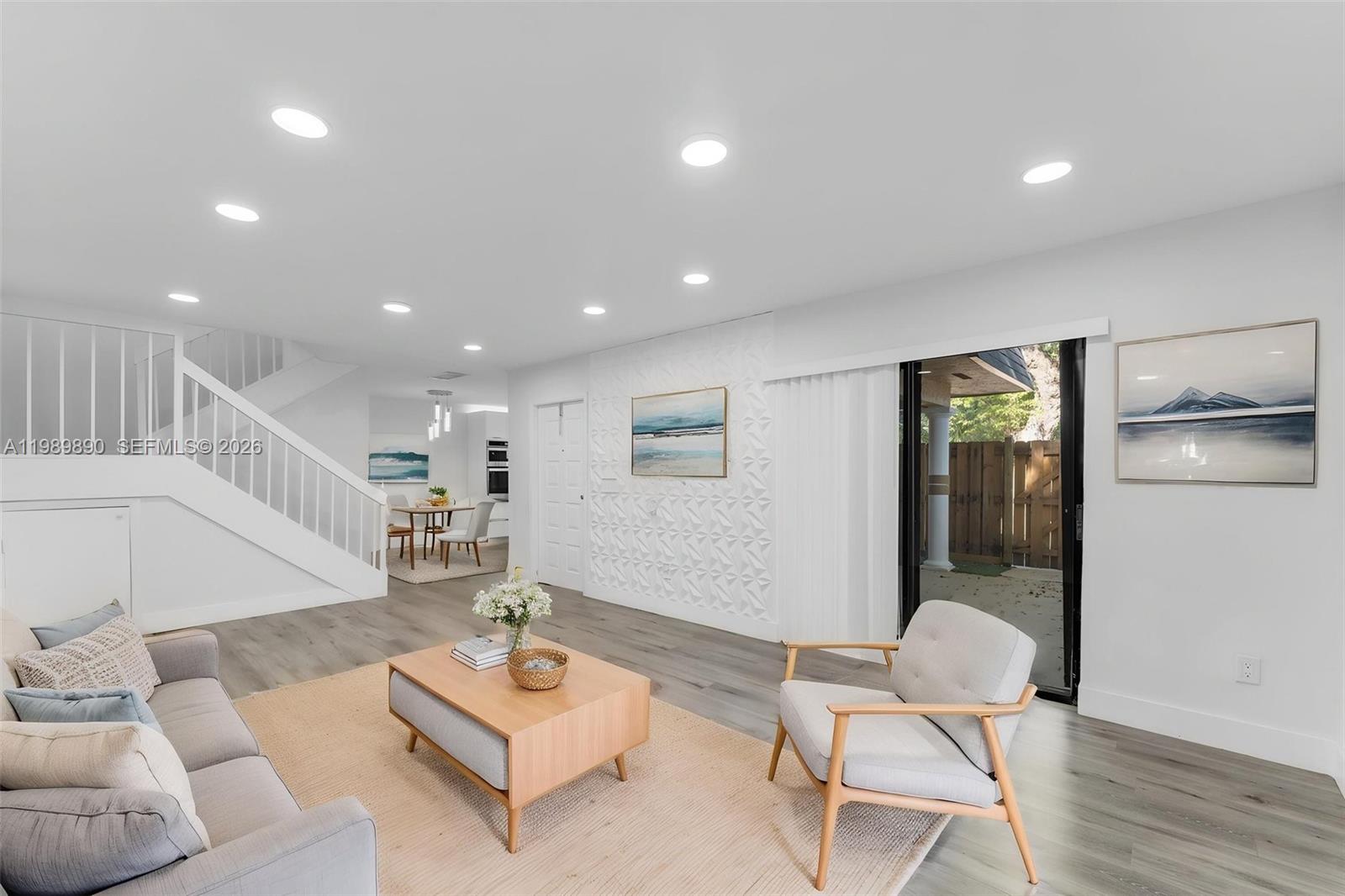 14210 SW 94th Cir Ln #104-35 Miami, FL 33186