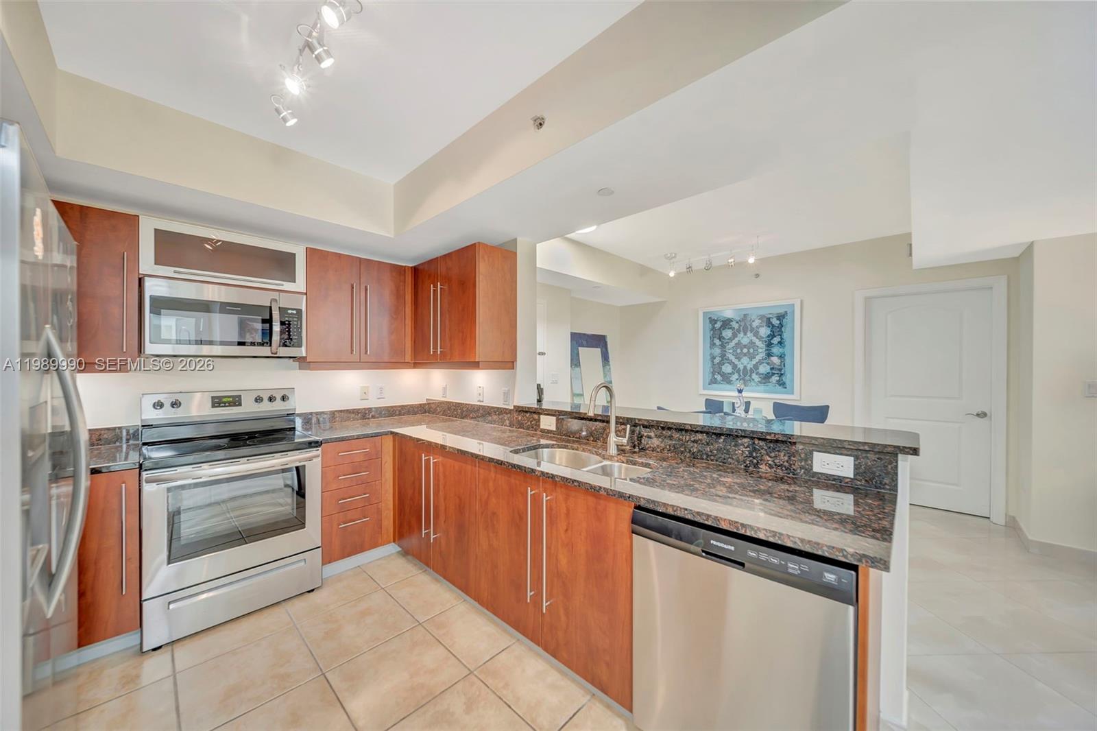 7355 SW 89th St #728N Miami, FL 33156