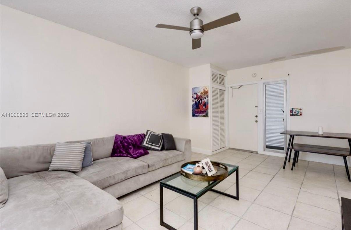 1967 S Ocean Blvd #205 Lauderdale By The Sea, FL 33062