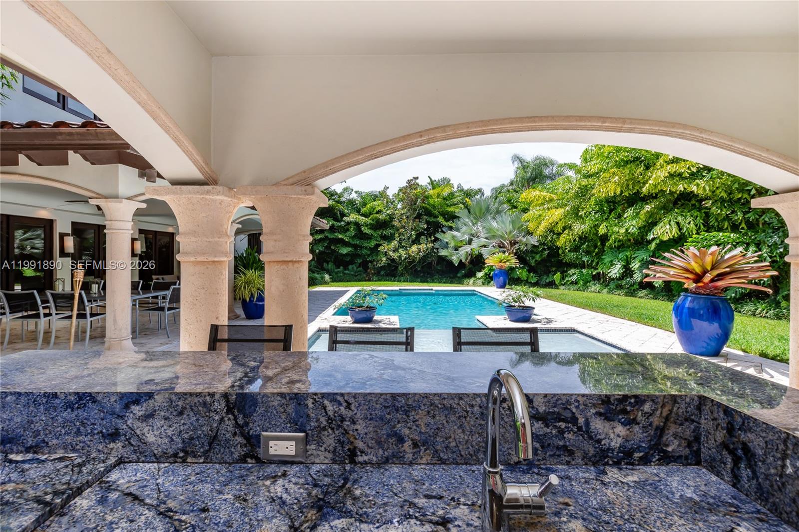 174 Isla Dorada Blvd Coral Gables, FL 33143