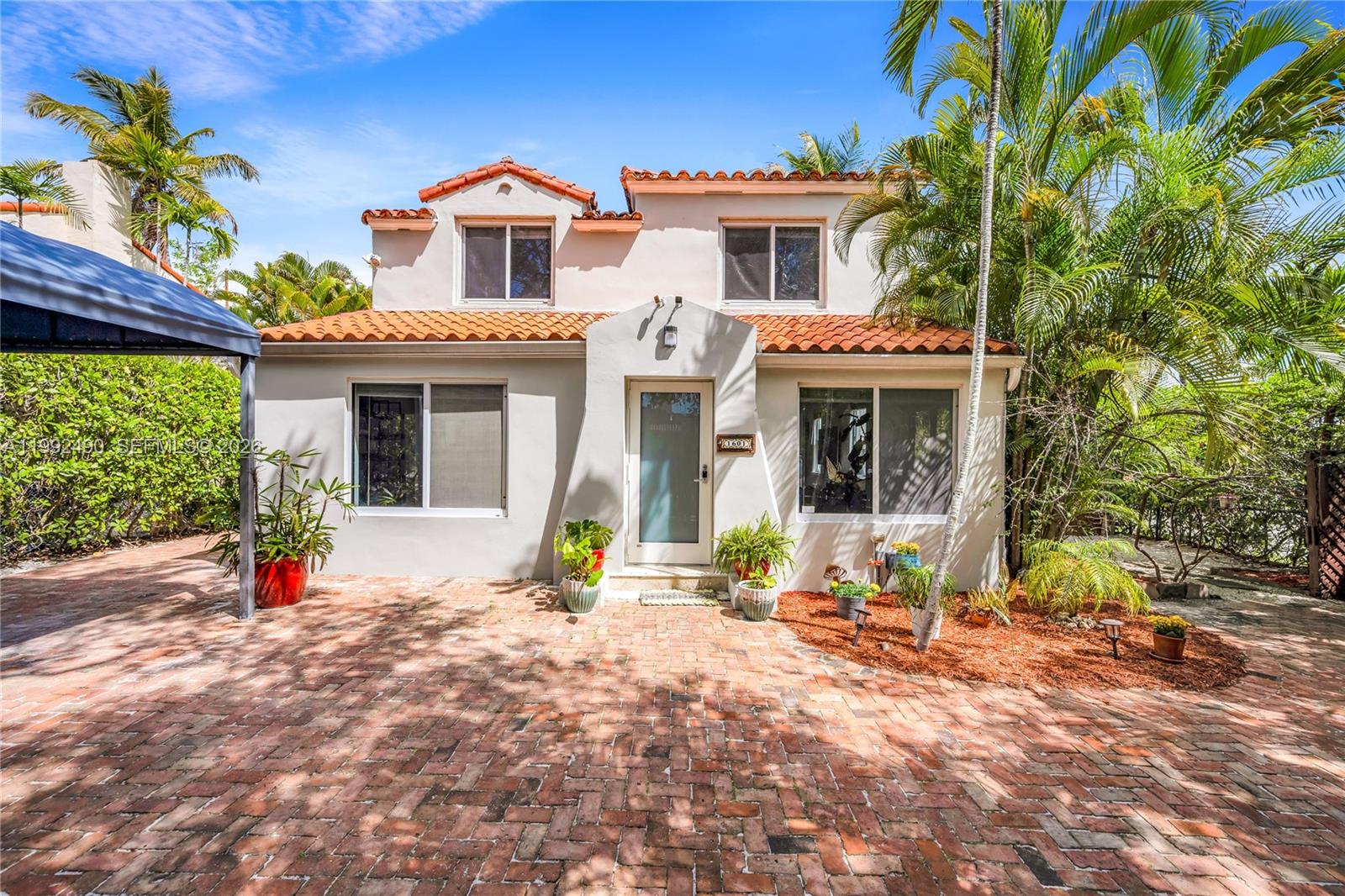 1601 SW 11th Ter Miami, FL 33135