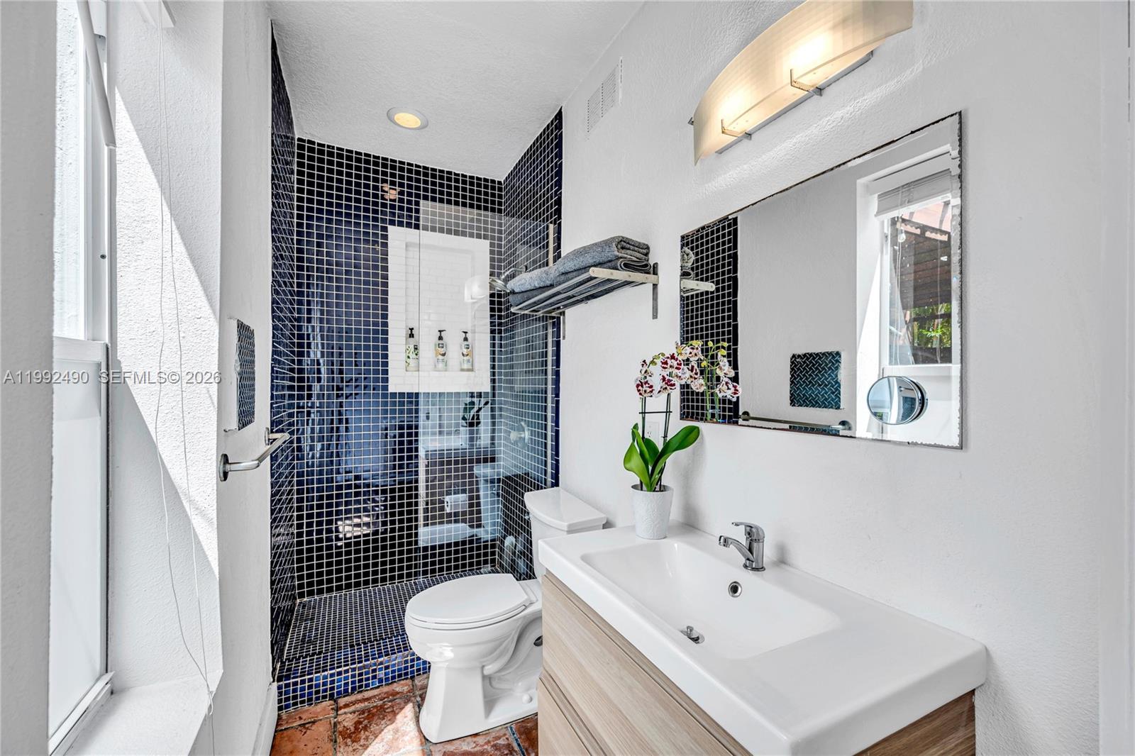 1601 SW 11th Ter Miami, FL 33135