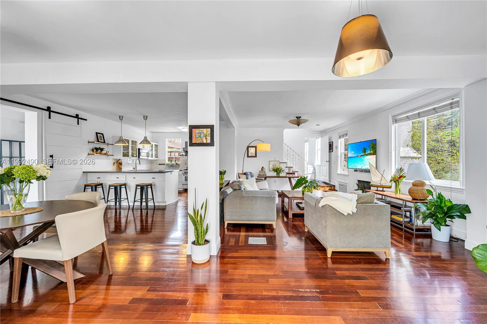 1601 SW 11th Ter Miami, FL 33135