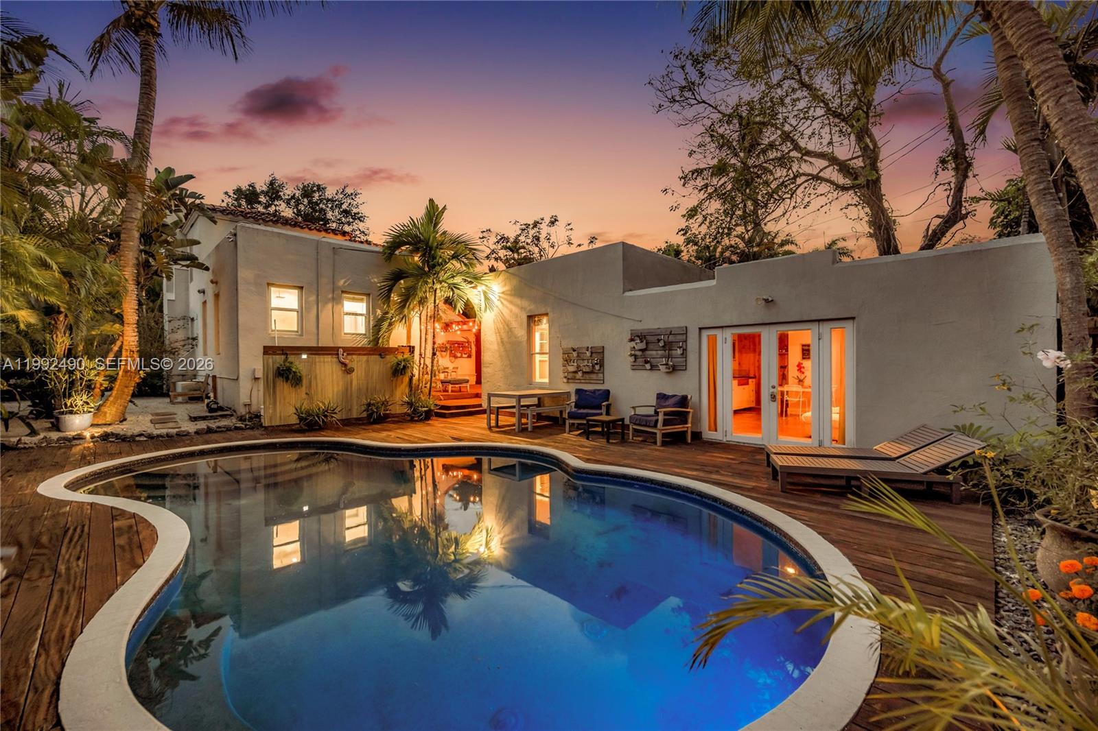 1601 SW 11th Ter Miami, FL 33135