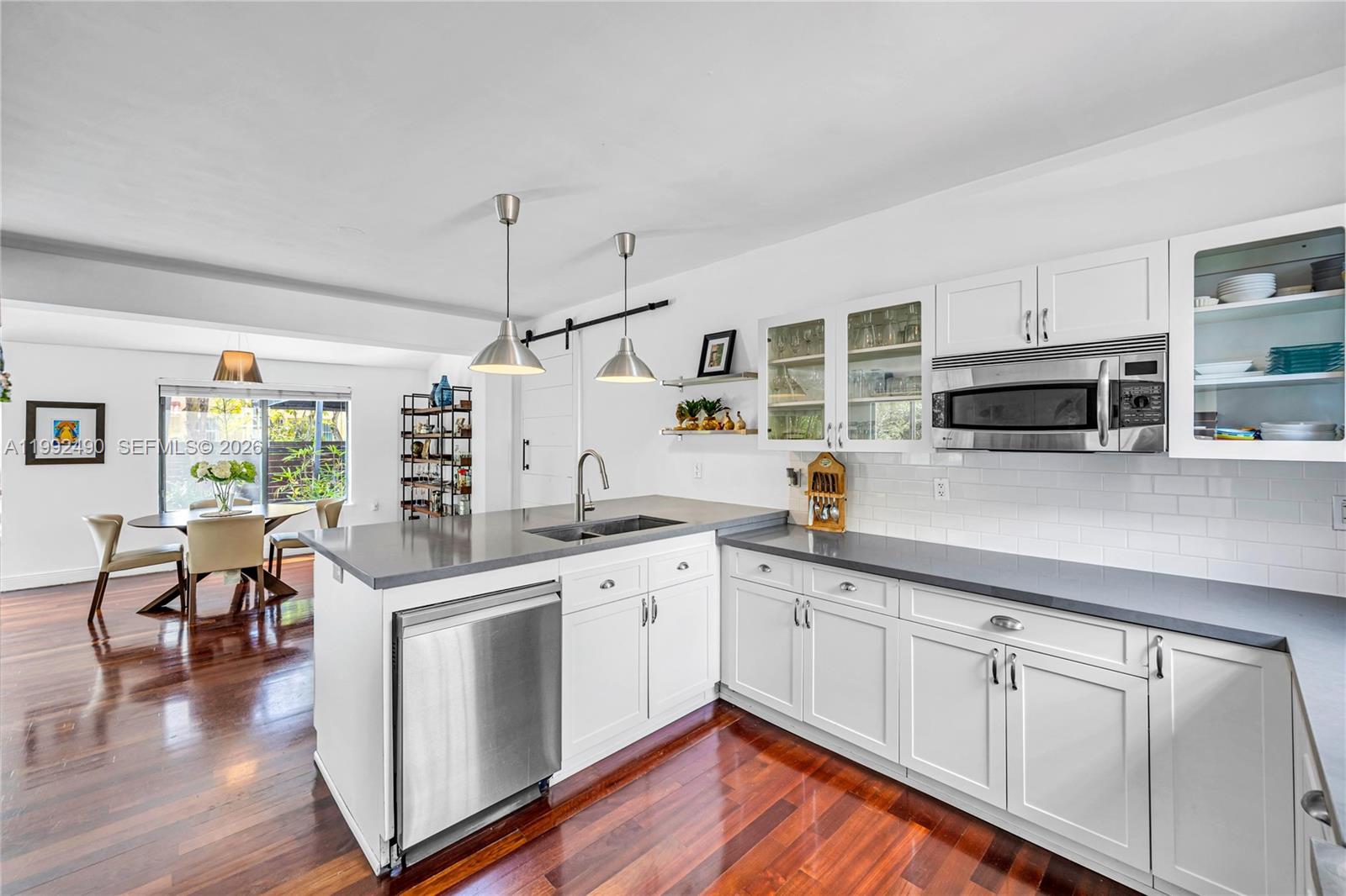 1601 SW 11th Ter Miami, FL 33135