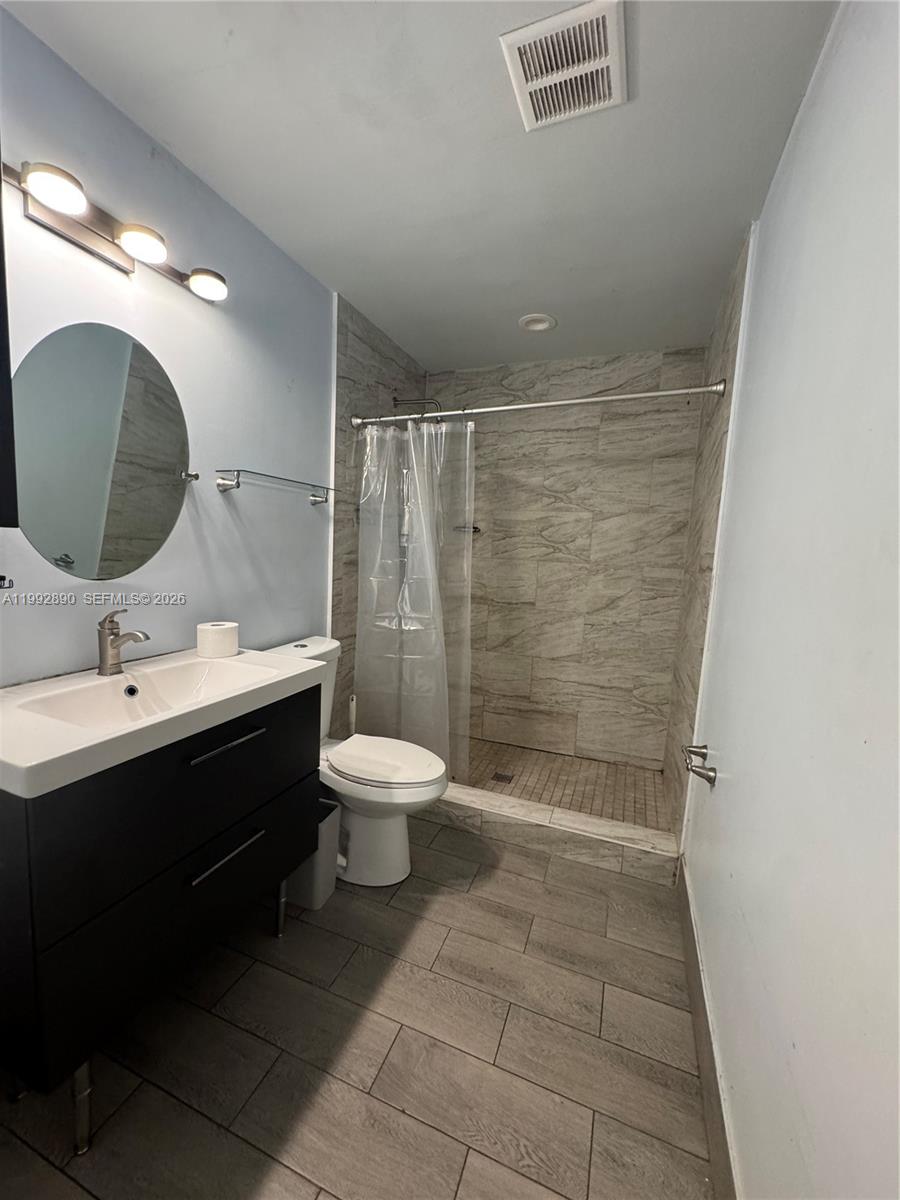 5890 NW 16th Ct Sunrise, FL 33313