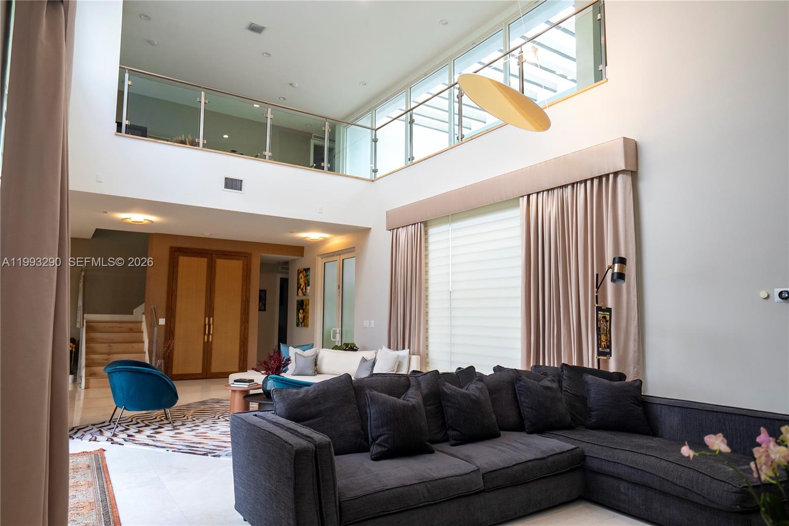 10272 NW 75th Ter Doral, FL 33178