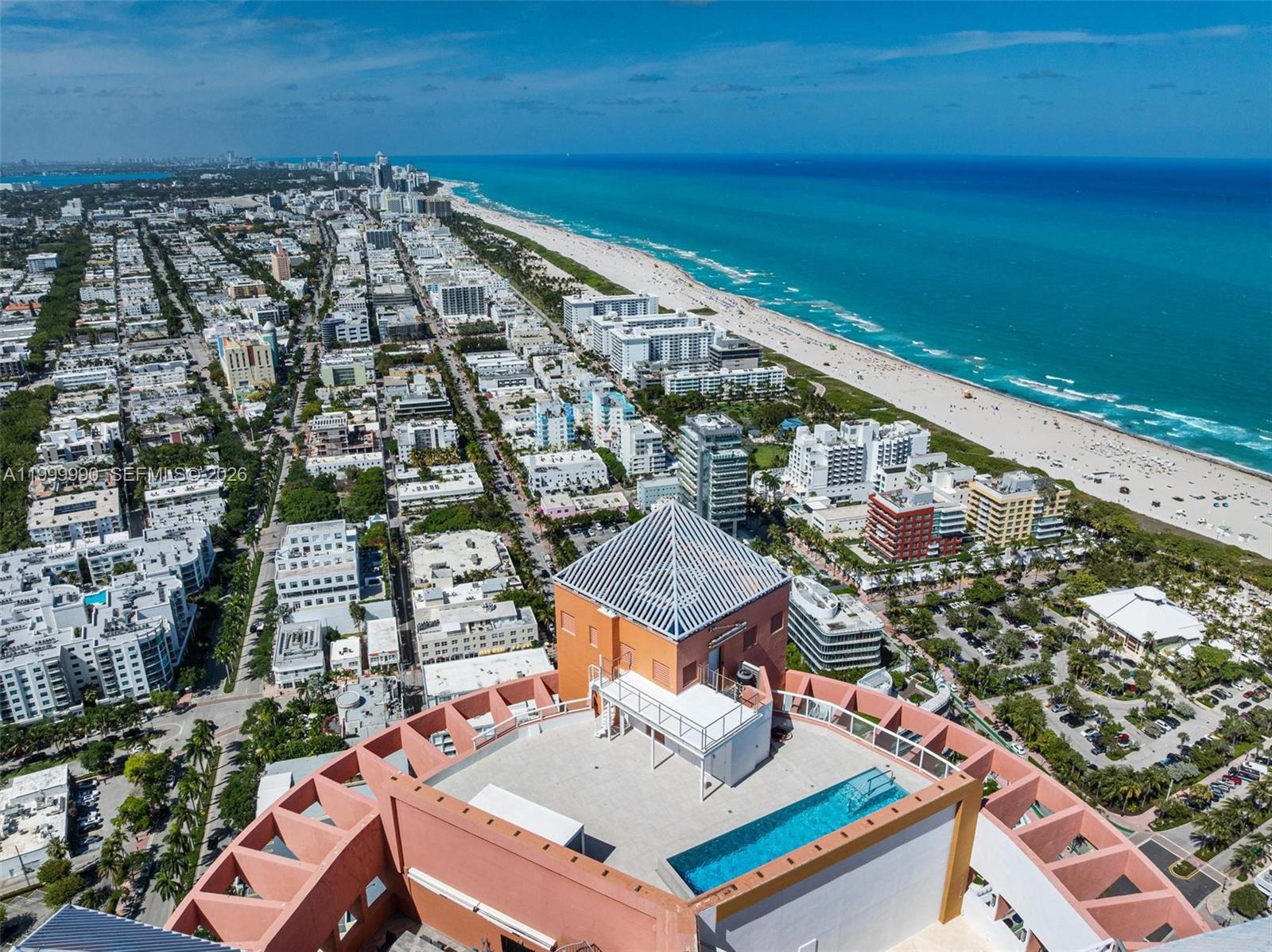 300 S Pointe Dr #PH-5 Miami Beach, FL 33139