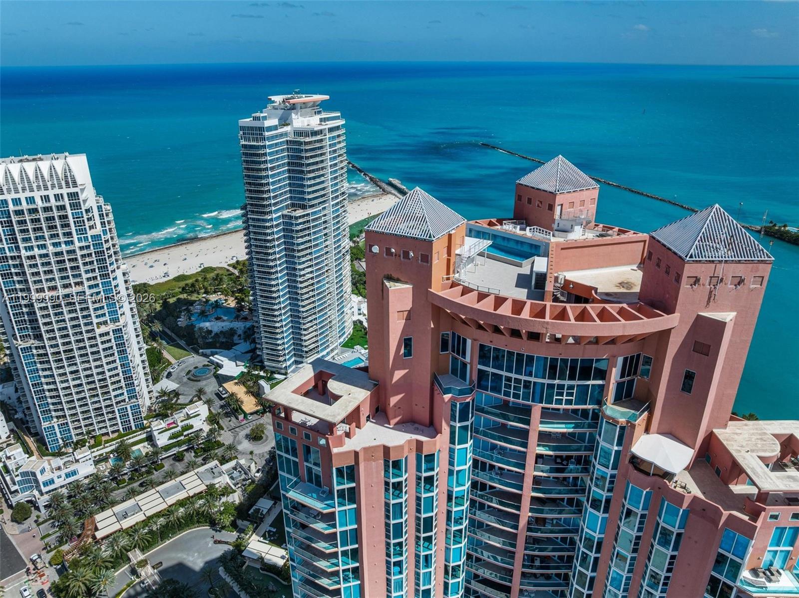 300 S Pointe Dr #PH-5 Miami Beach, FL 33139