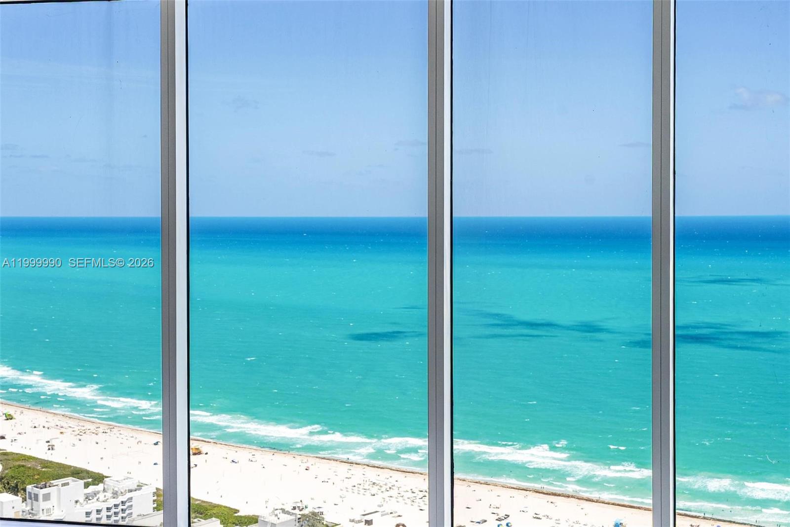 300 S Pointe Dr #PH-5 Miami Beach, FL 33139