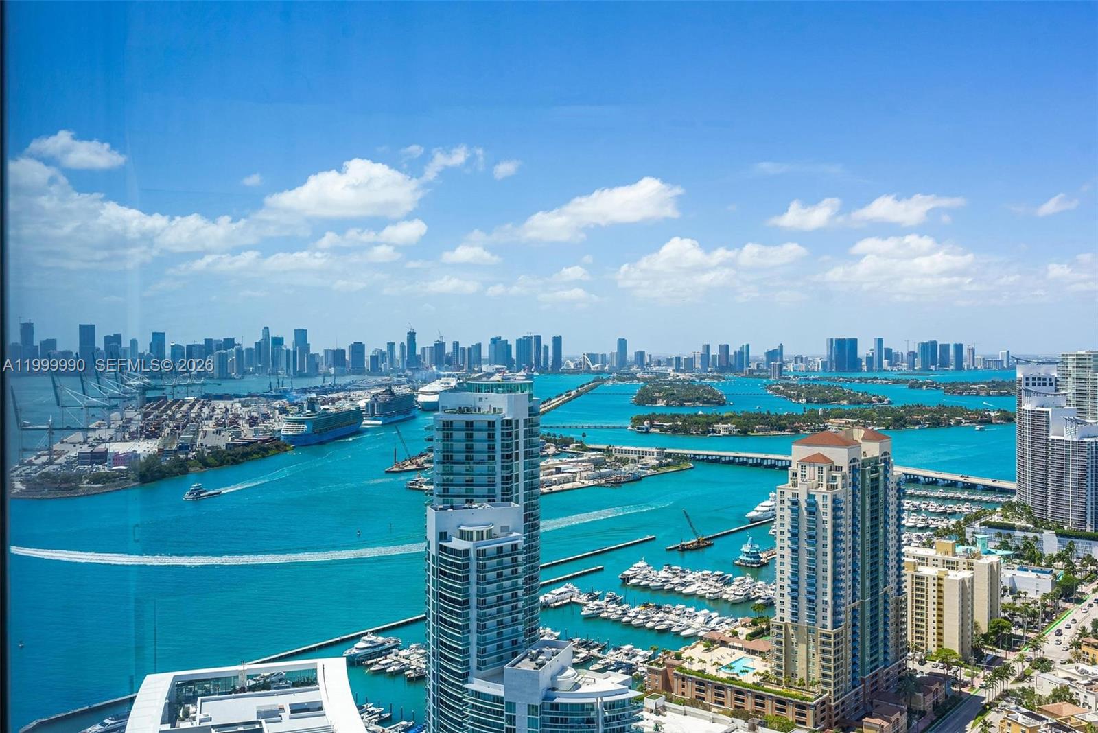 300 S Pointe Dr #PH-5 Miami Beach, FL 33139