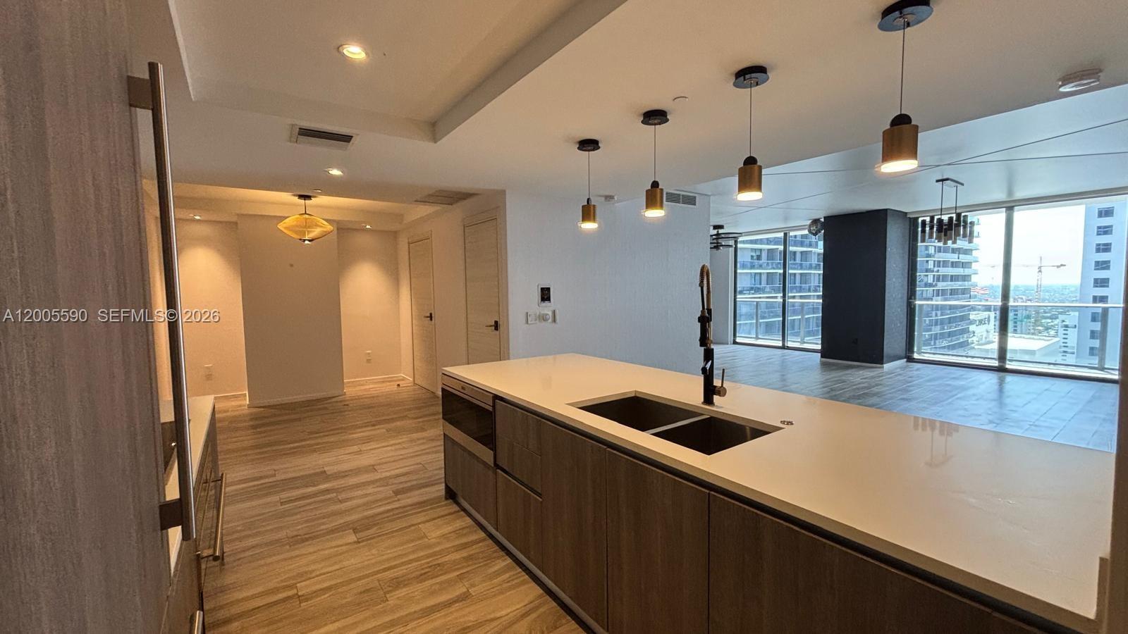 801 S Miami Ave #3510 Miami, FL 33130