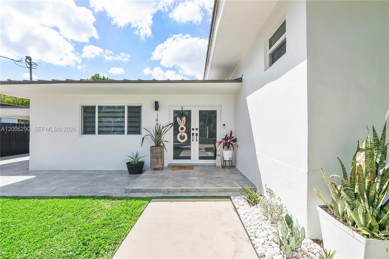 14830 N Spur Dr Miami, FL 33161