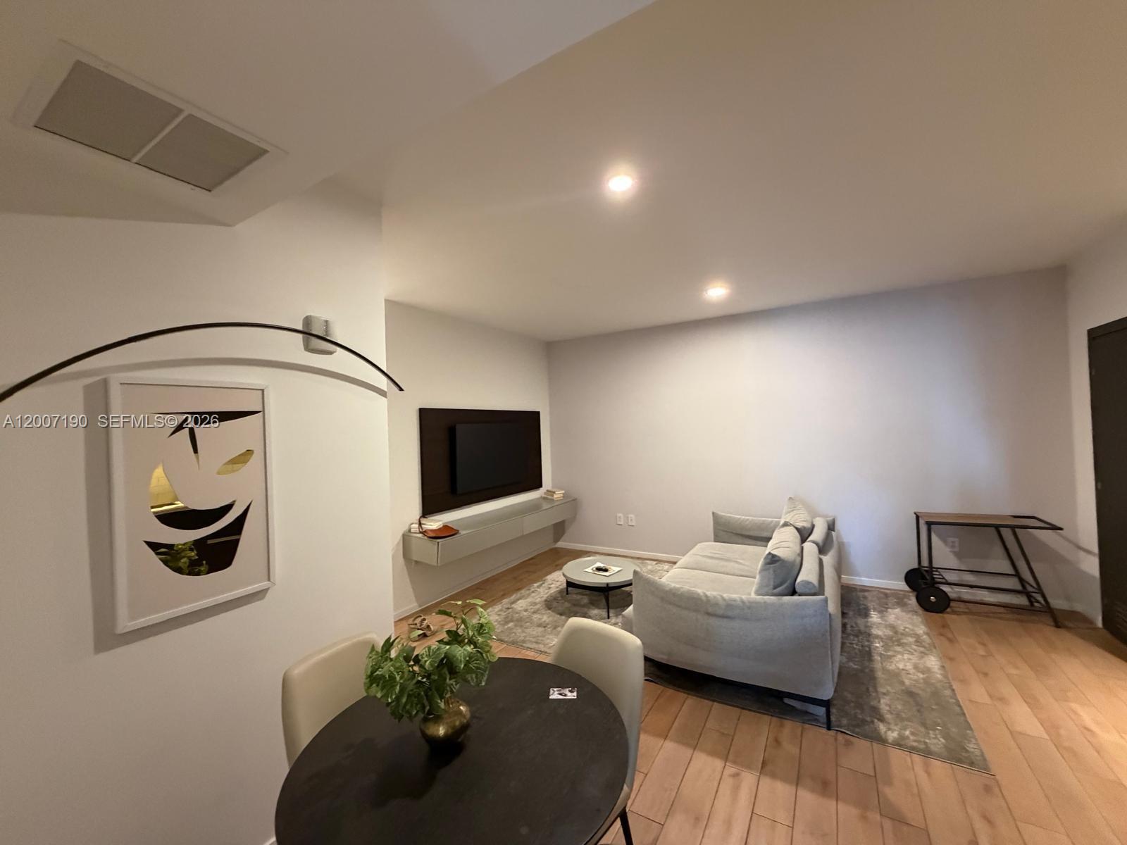 image The Elser Hotel & Residences1