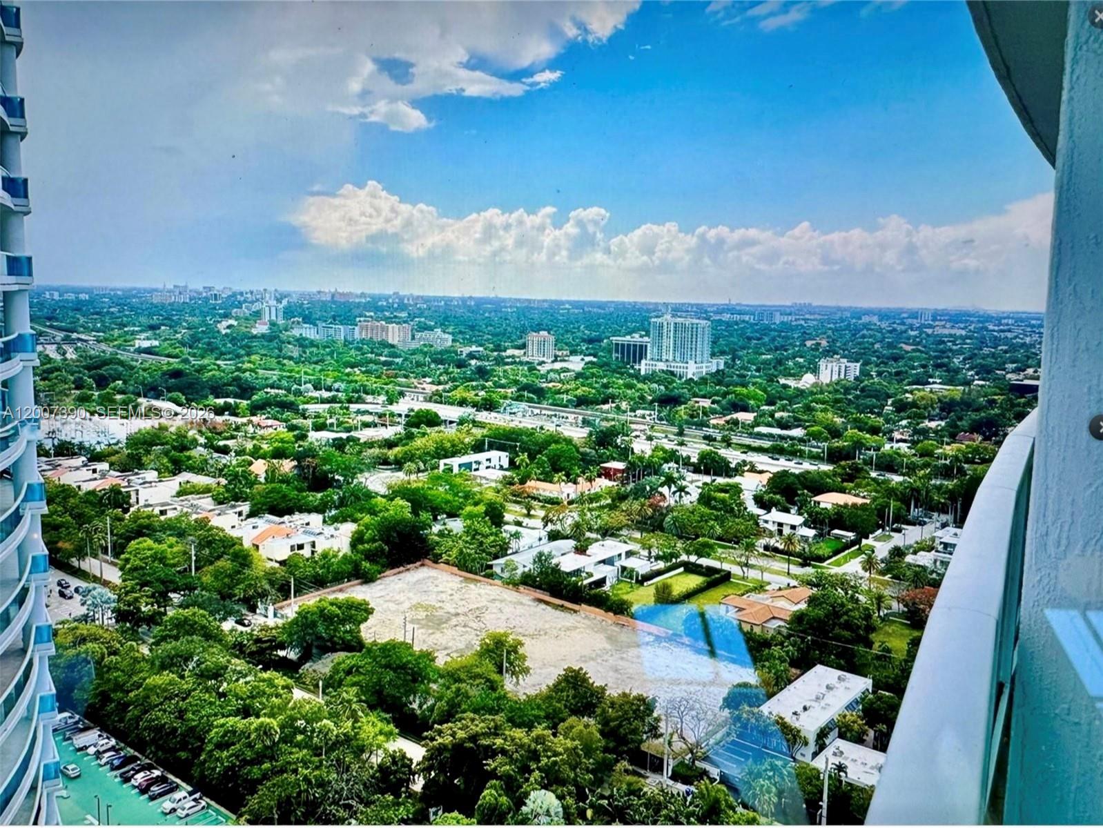 image Skyline on Brickell15