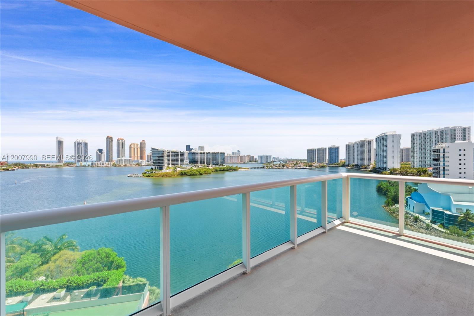 3370 Hidden Bay Dr #1213