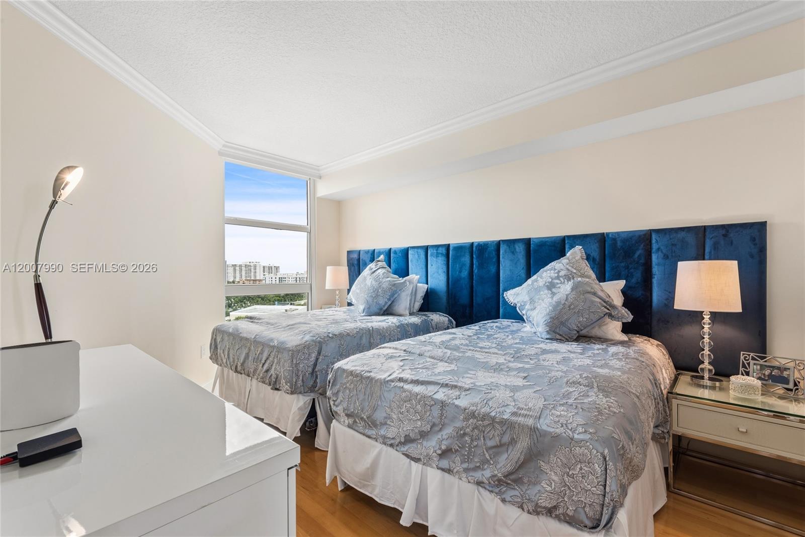 3370 Hidden Bay Dr #1213 Aventura, FL 33180