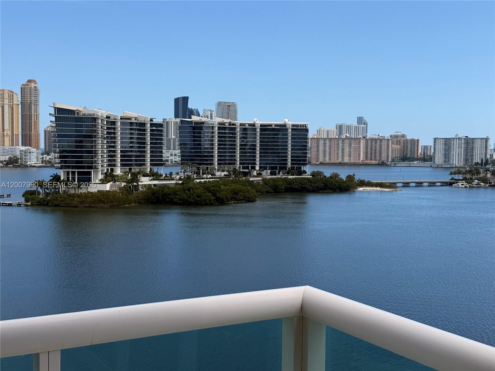 3370 Hidden Bay Dr #1213 Aventura, FL 33180