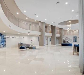 3370 Hidden Bay Dr #1213 Aventura, FL 33180