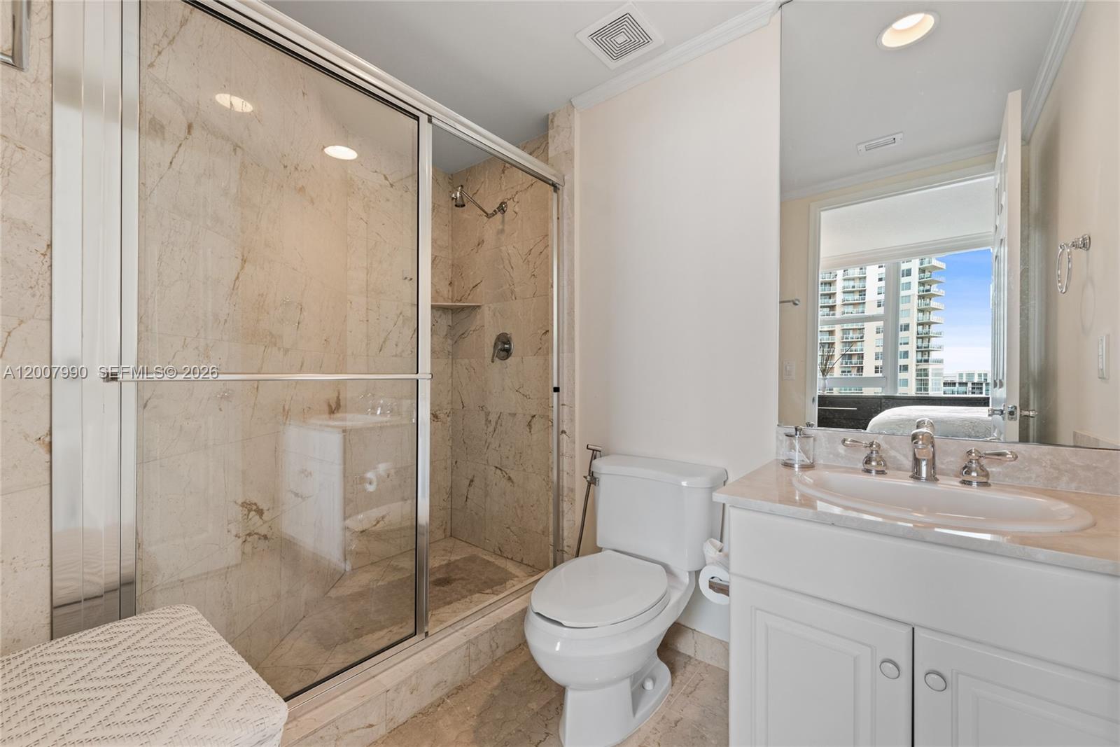 3370 Hidden Bay Dr #1213 Aventura, FL 33180