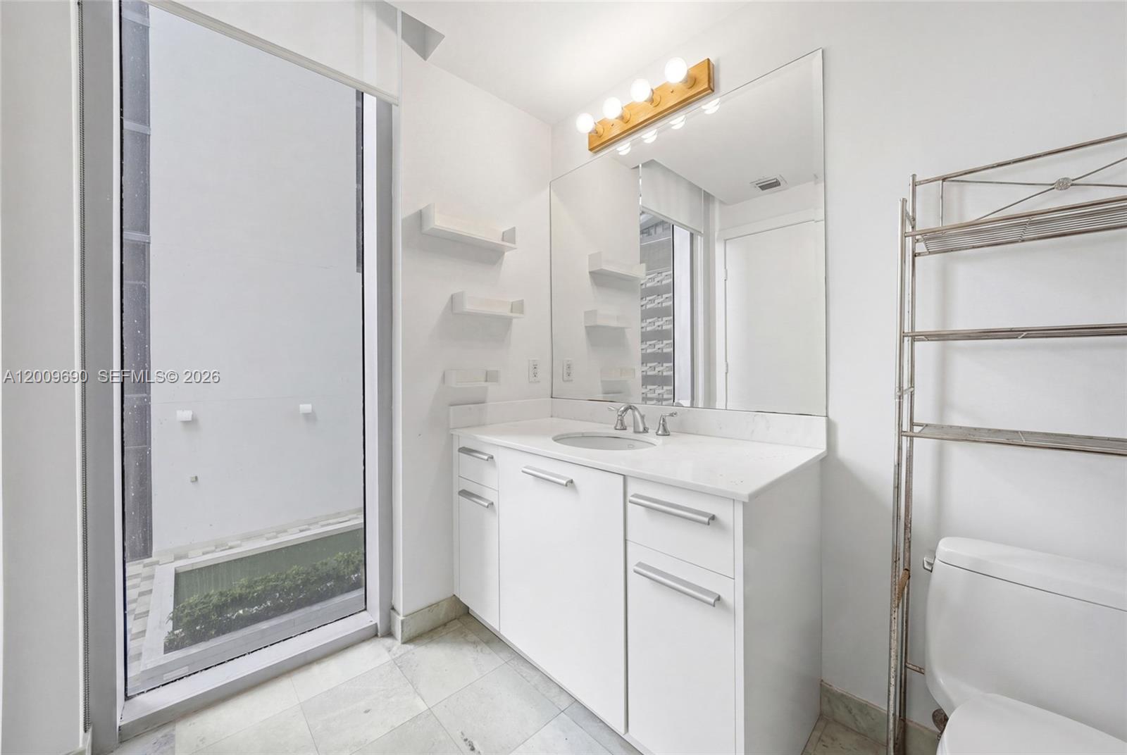 image 1060 Brickell - 105016