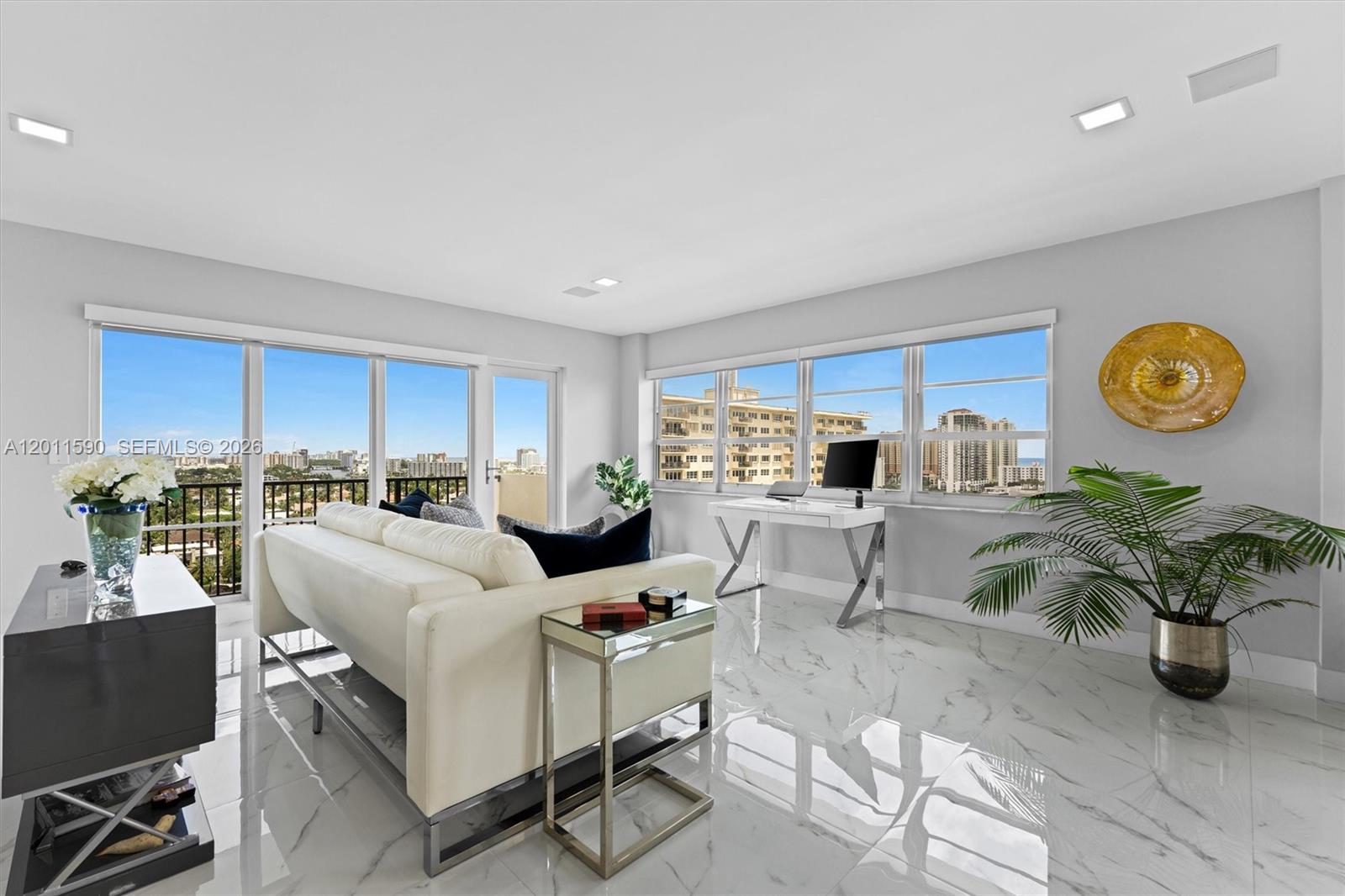 340 Sunset Dr #1810 Fort Lauderdale, FL 33301