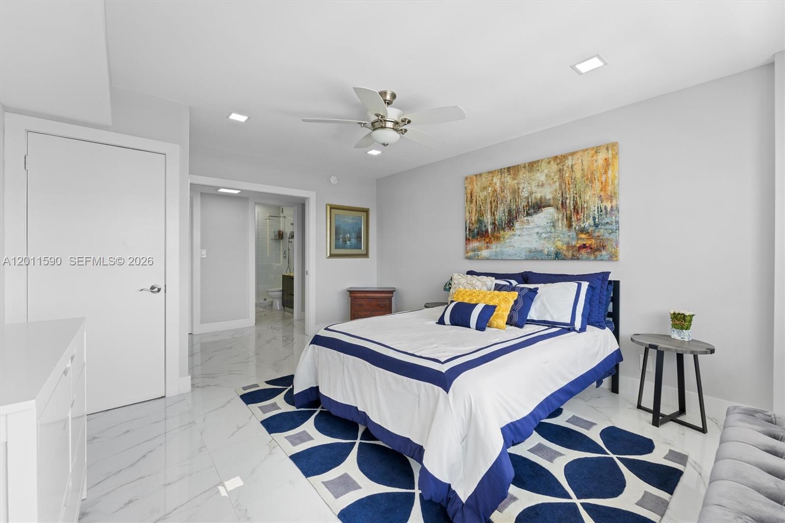 340 Sunset Dr #1810 Fort Lauderdale, FL 33301