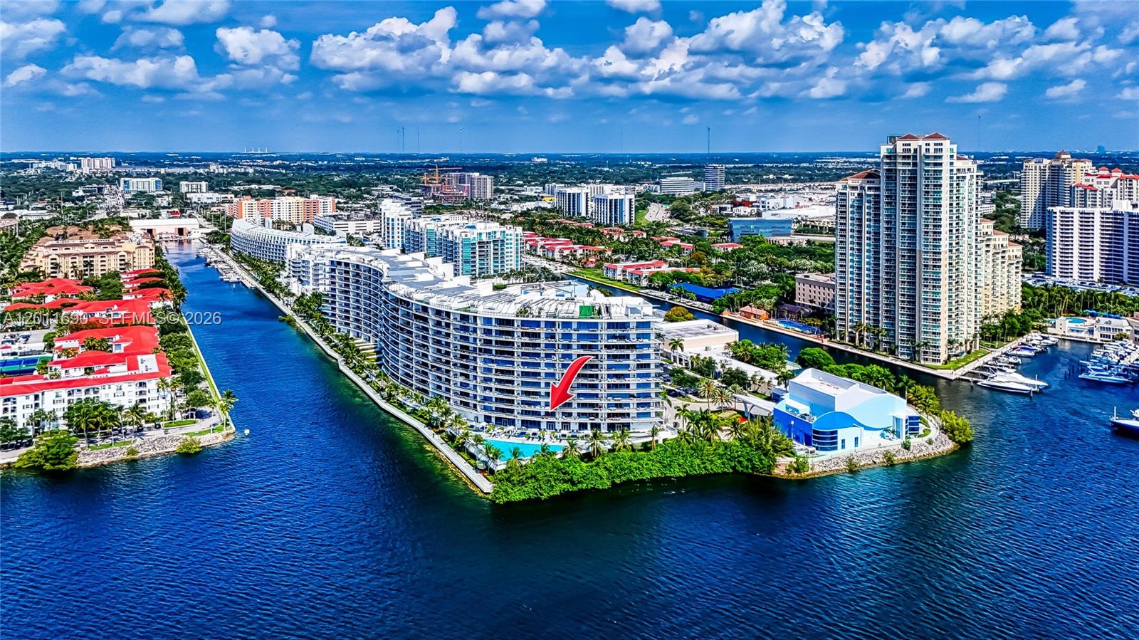 image Echo Aventura75