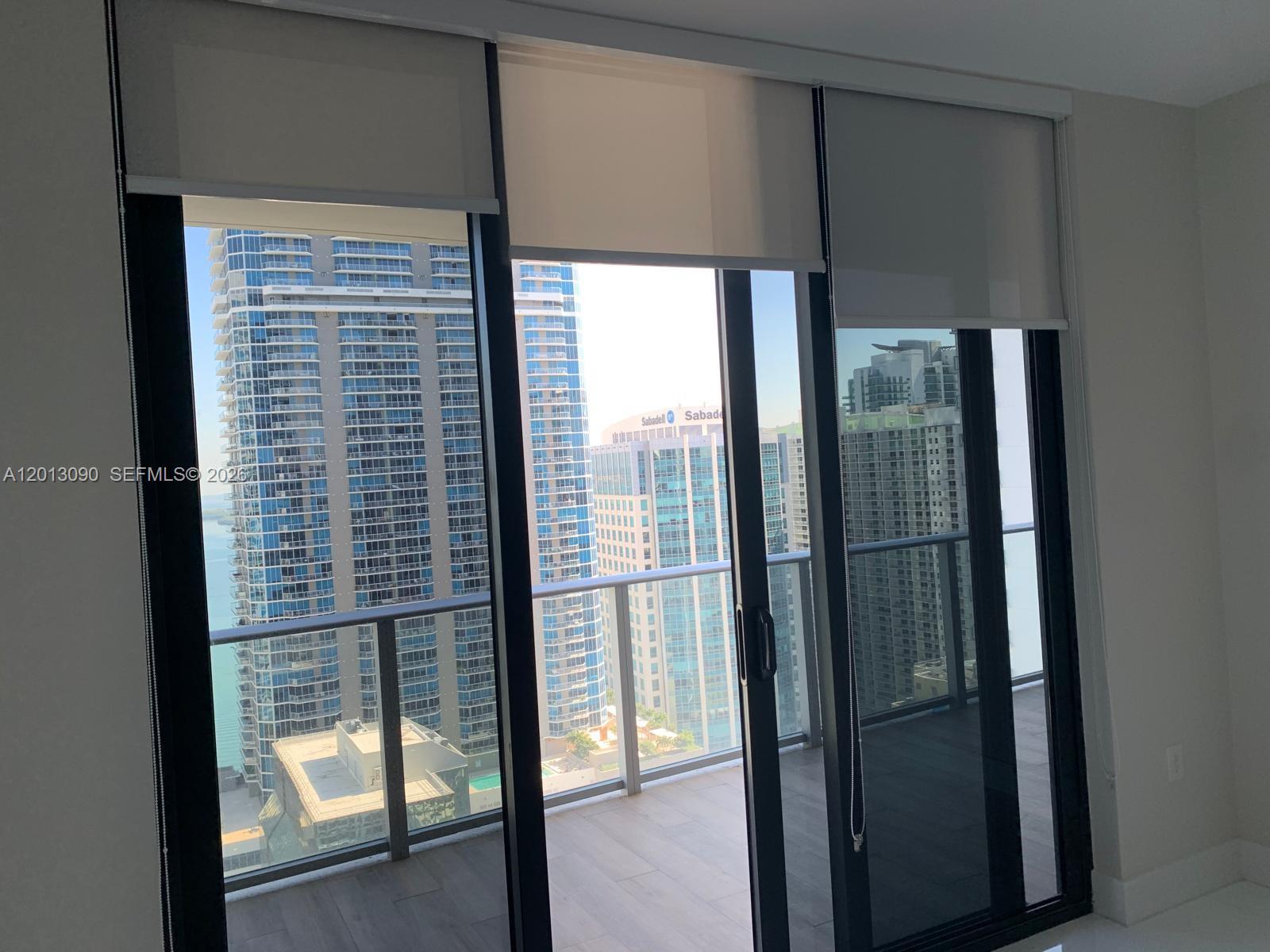 1010 Brickell Ave #3704 Miami, FL 33131