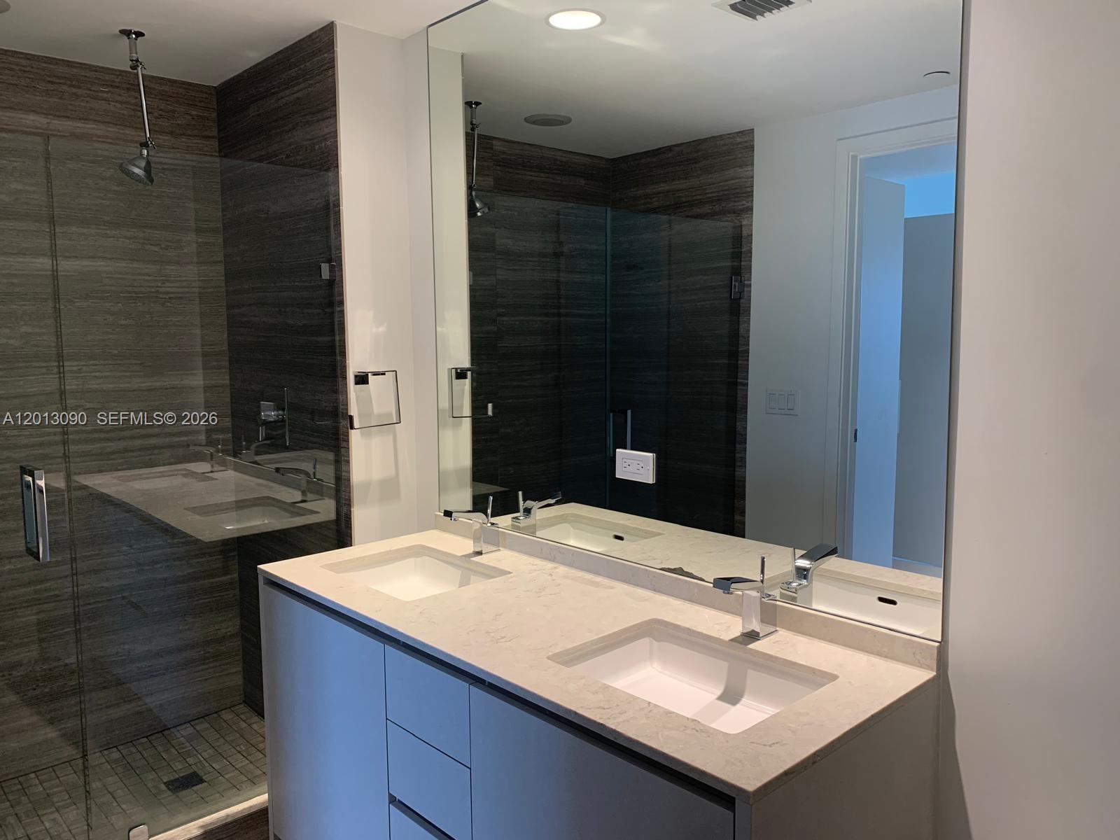 image 1010 Brickell26
